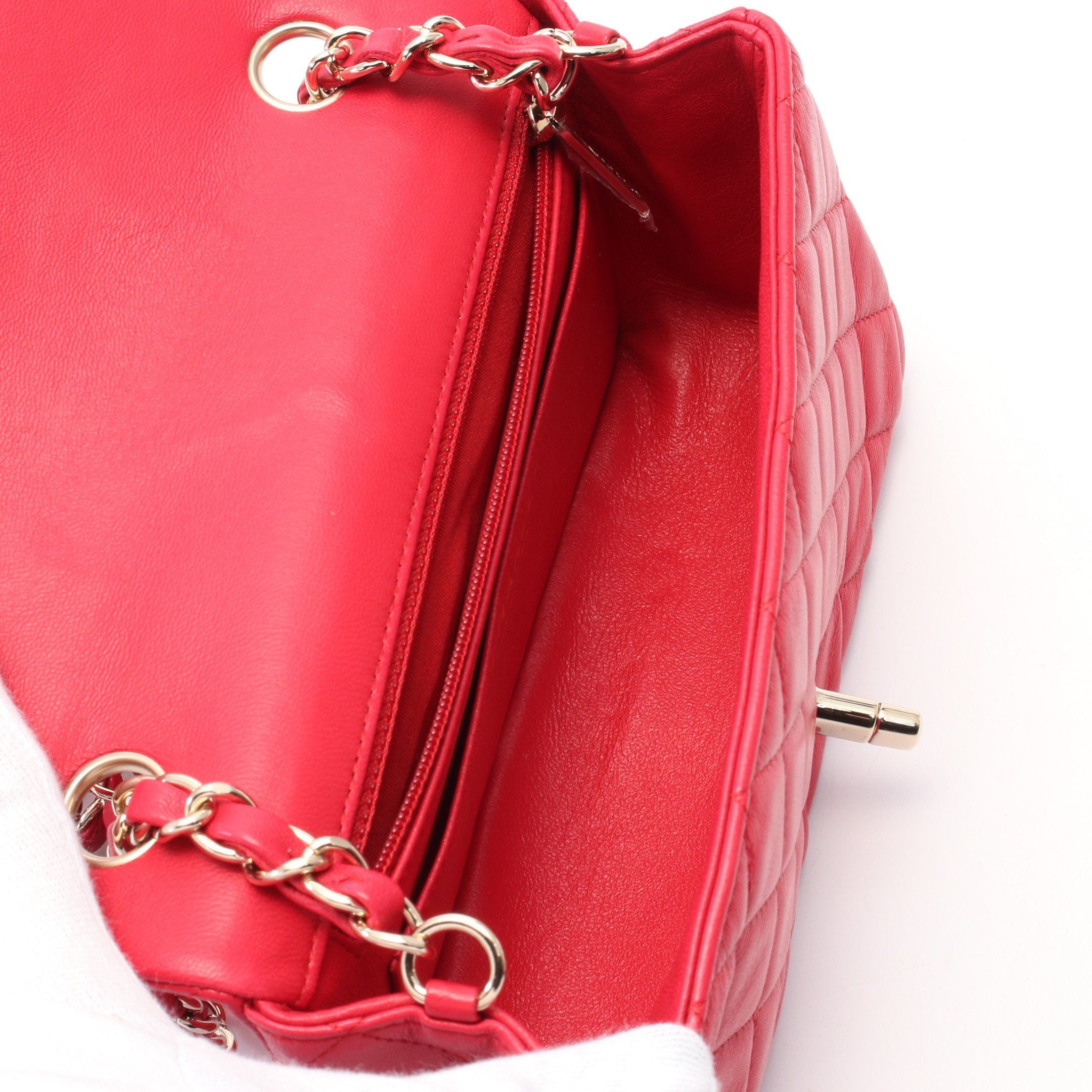Chanel Chanel Mini Matelasse 20 Chain Shoulder Bag Lambskin Pink Red Gold Hardware Size ONE SIZE - 3 Thumbnail