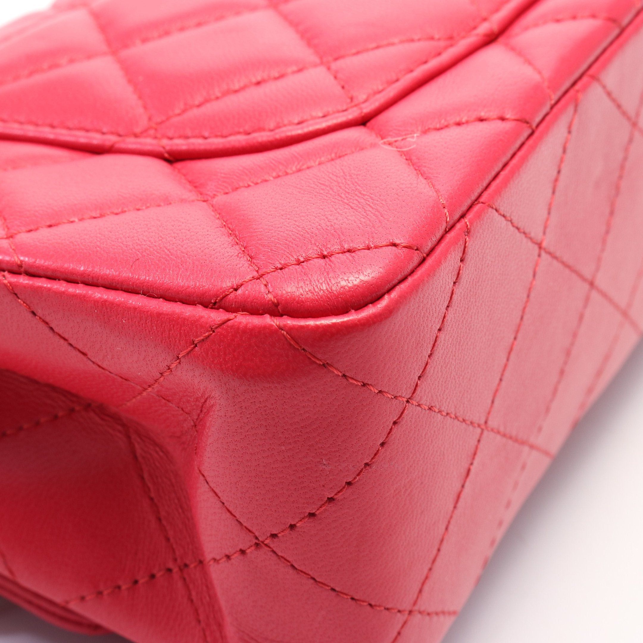 Chanel Chanel Mini Matelasse 20 Chain Shoulder Bag Lambskin Pink Red Gold Hardware Size ONE SIZE - 7 Thumbnail