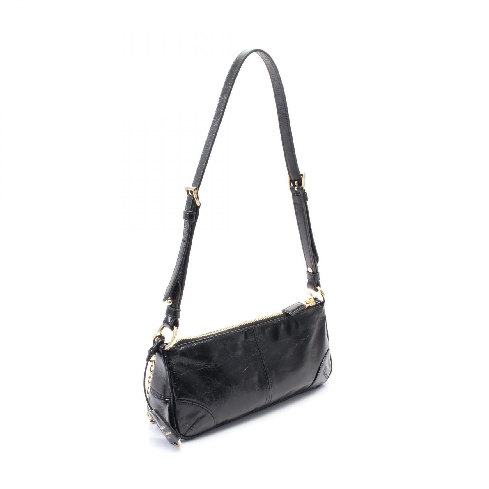 Prada Prada Re-Edition 2002 Medium Shoulder Bag Leather Black Size ONE SIZE - 2 Thumbnail