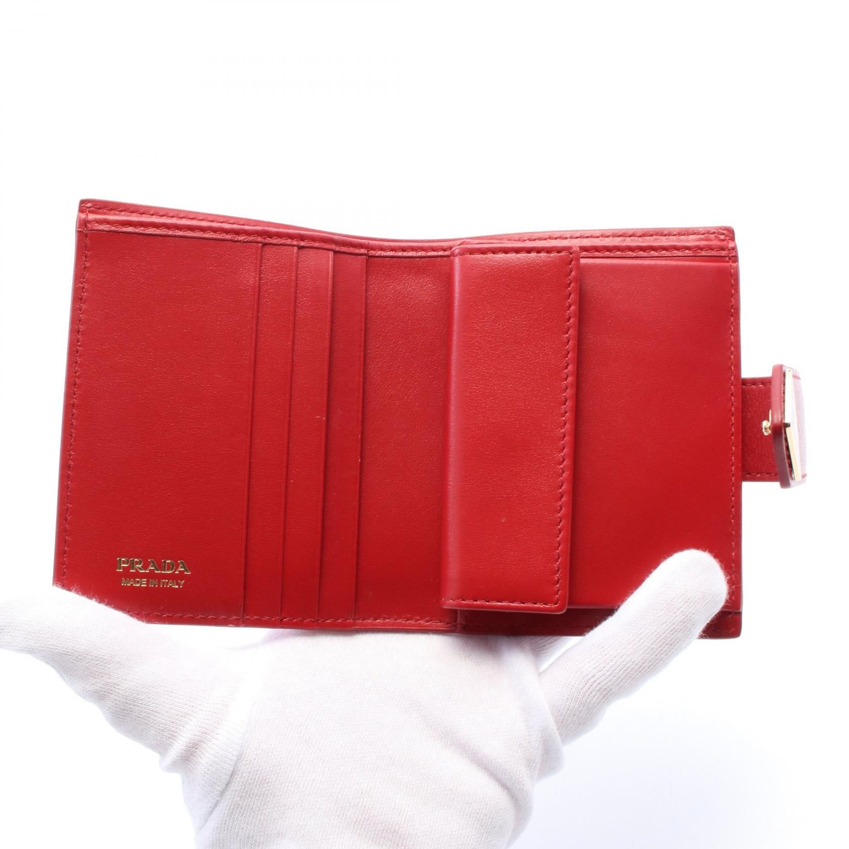 Prada Prada City Saffiano L Cahier Bi-Fold Wallet Leather Red Size ONE SIZE - 3 Thumbnail
