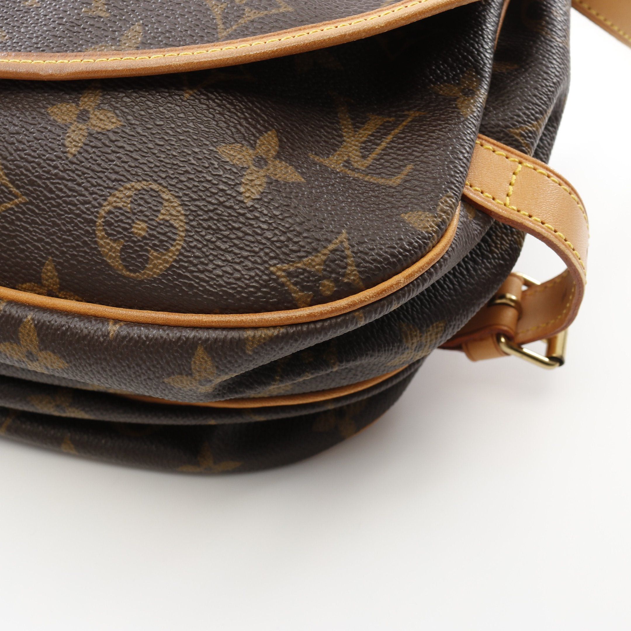 Louis Vuitton Louis Vuitton Saumur 30 Monogram Shoulder Bag Leather Brown Size ONE SIZE - 6 Thumbnail