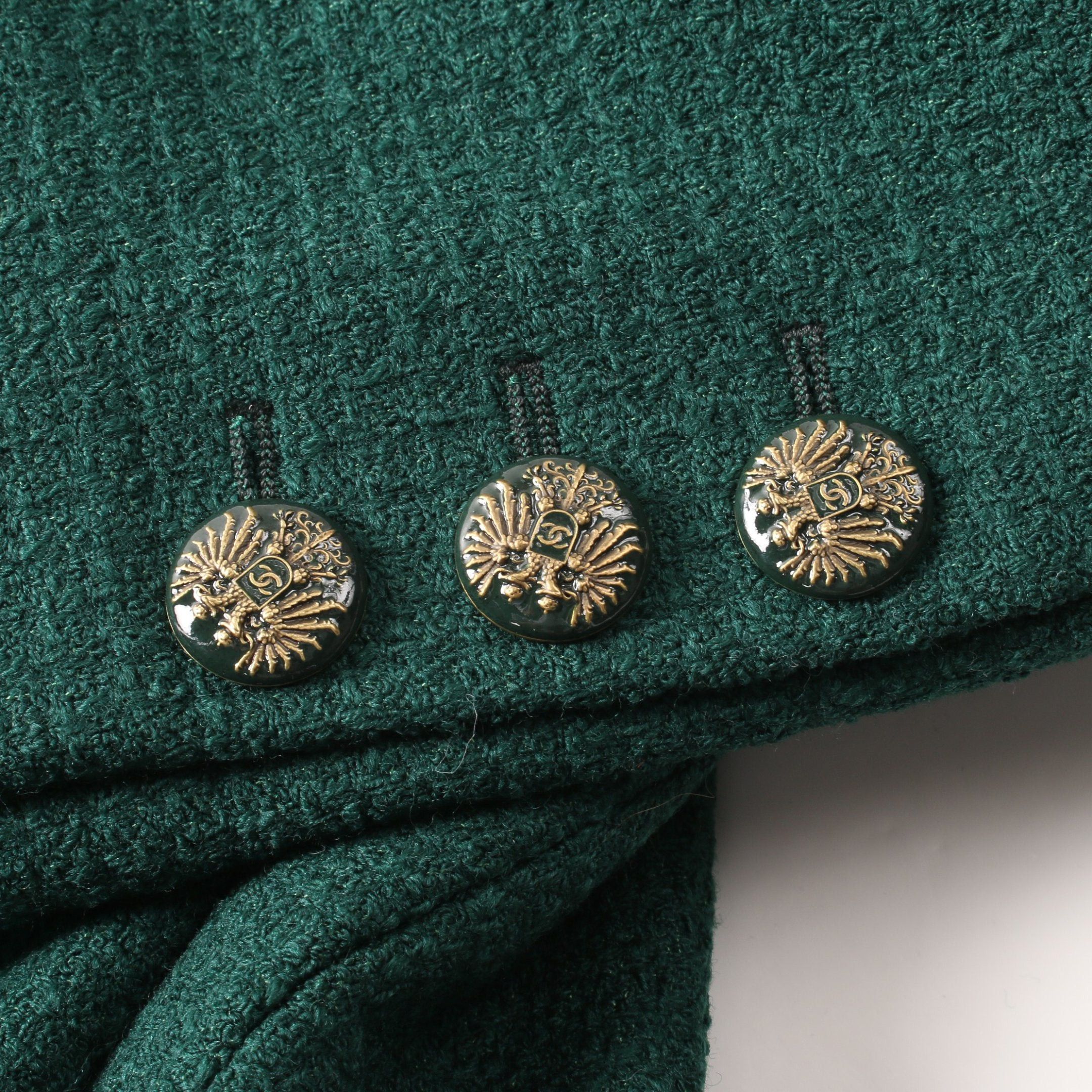 Chanel Chanel Cocomark Button Tweed Jacket Wool Green Size ONE SIZE - 9 Thumbnail