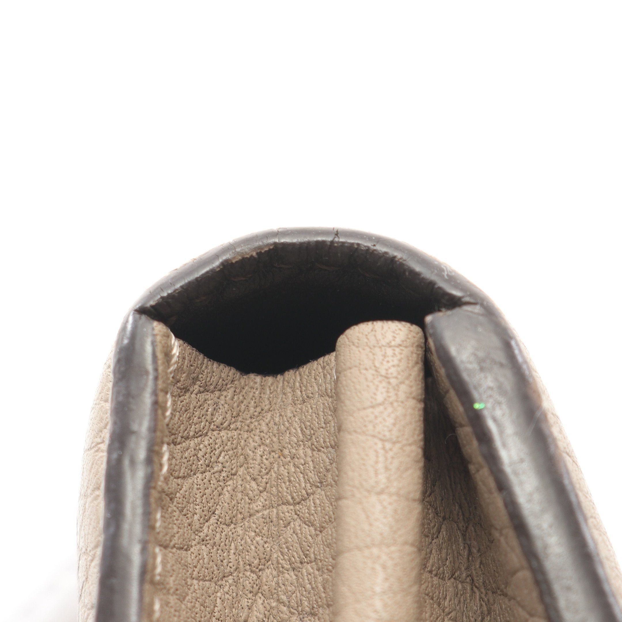 Louis Vuitton Louis Vuitton Portefeuil Capucines Carré Bi-Fold Long Wallet Taurillon Leather Gray Beige Size ONE SIZE - 10 Thumbnail