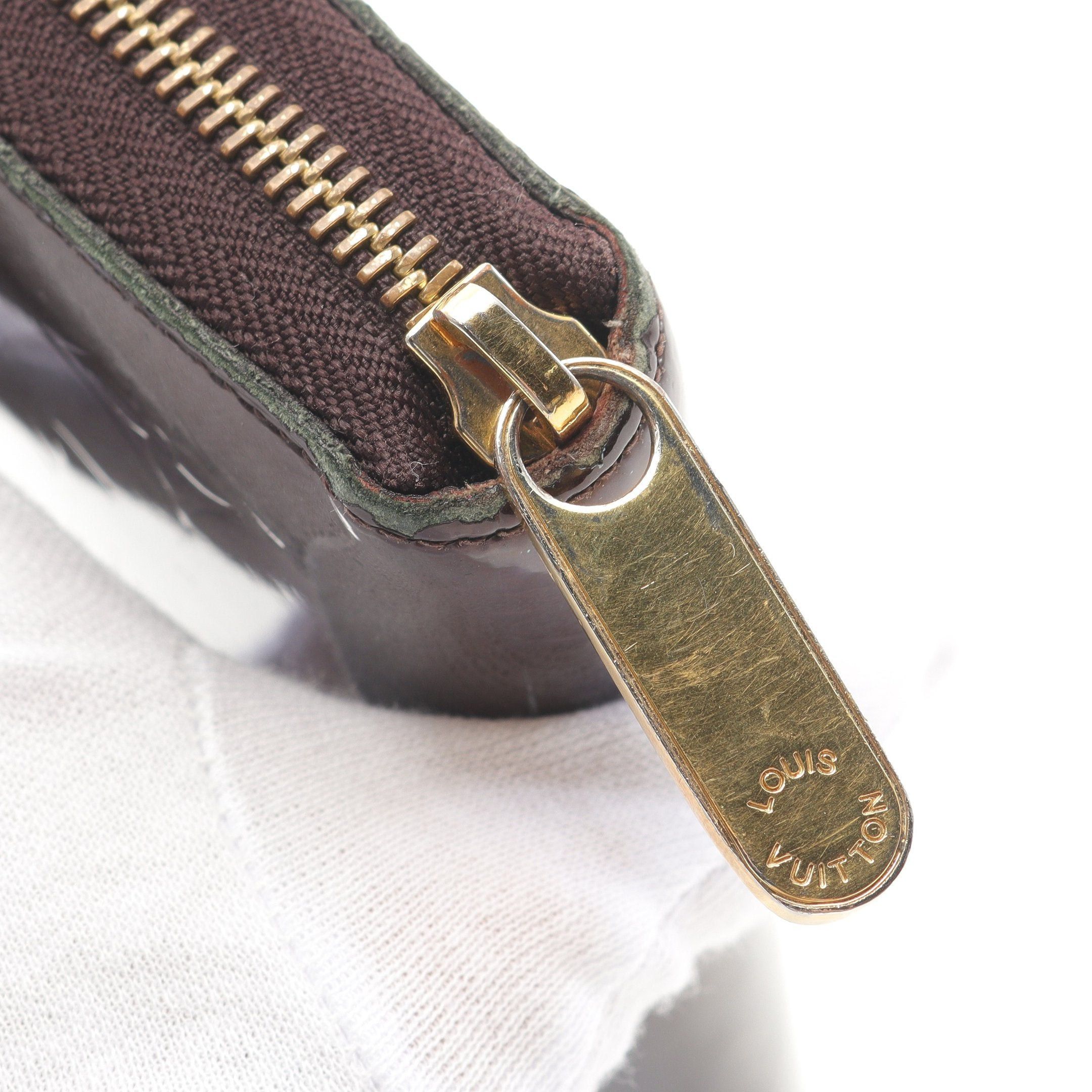 Louis Vuitton Louis Vuitton Zippy Wallet Monogram Vernis Amarante Round Zipper Long Leather Dark Purple Size ONE SIZE - 13 Thumbnail