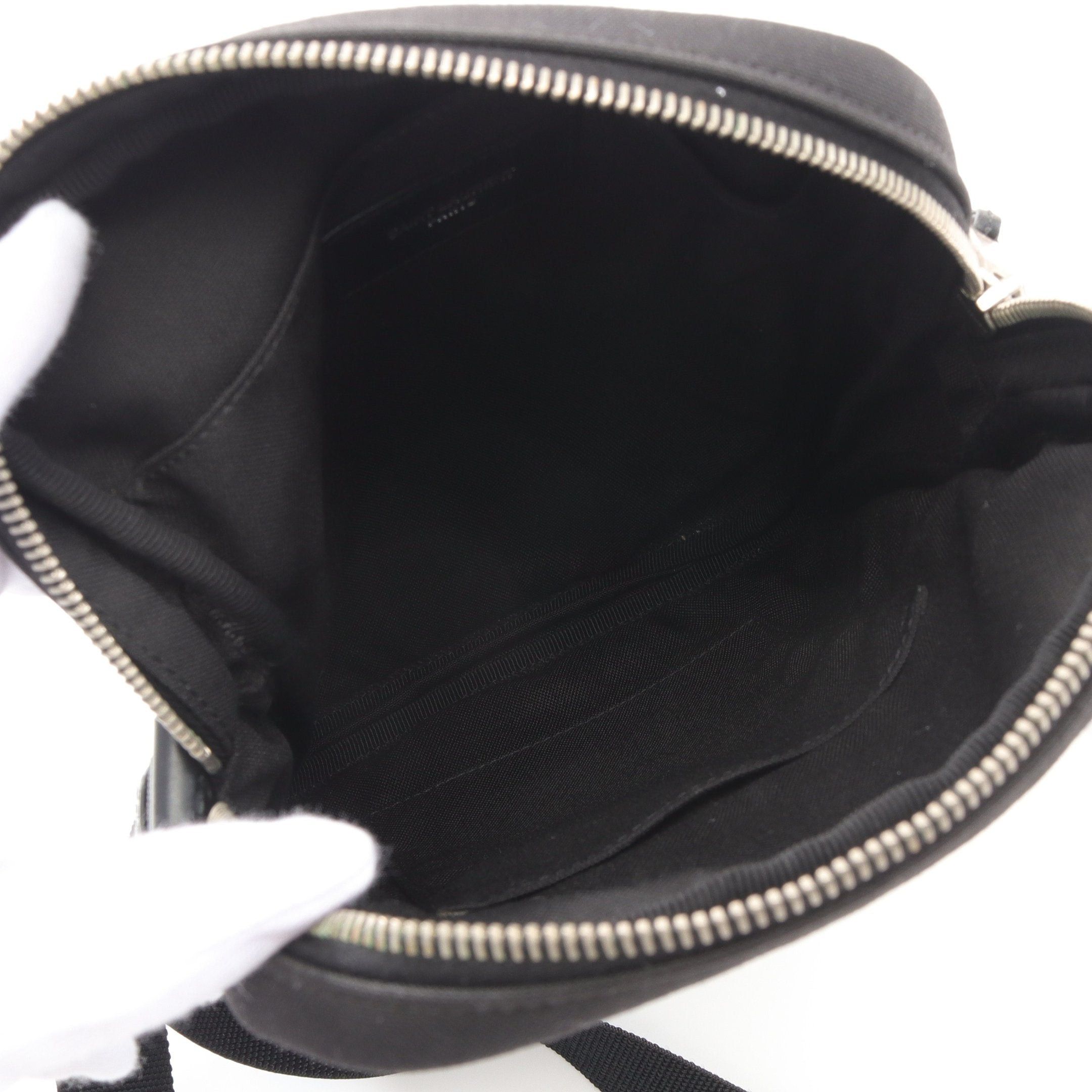 Yves Saint Laurent Yves Saint Laurent Rivington Livington Shoulder Bag Canvas Leather Black Size ONE SIZE - 3 Thumbnail