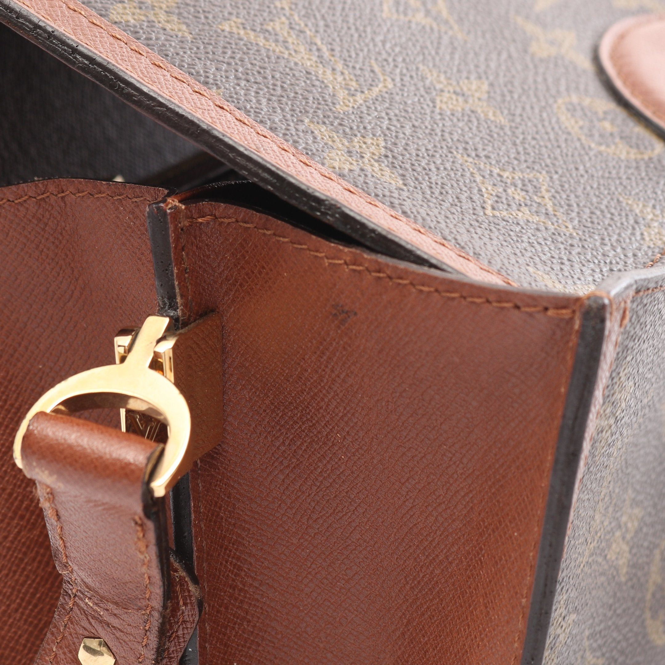 Louis Vuitton Louis Vuitton Raspail Monogram Shoulder Bag Leather Brown Size ONE SIZE - 11 Thumbnail