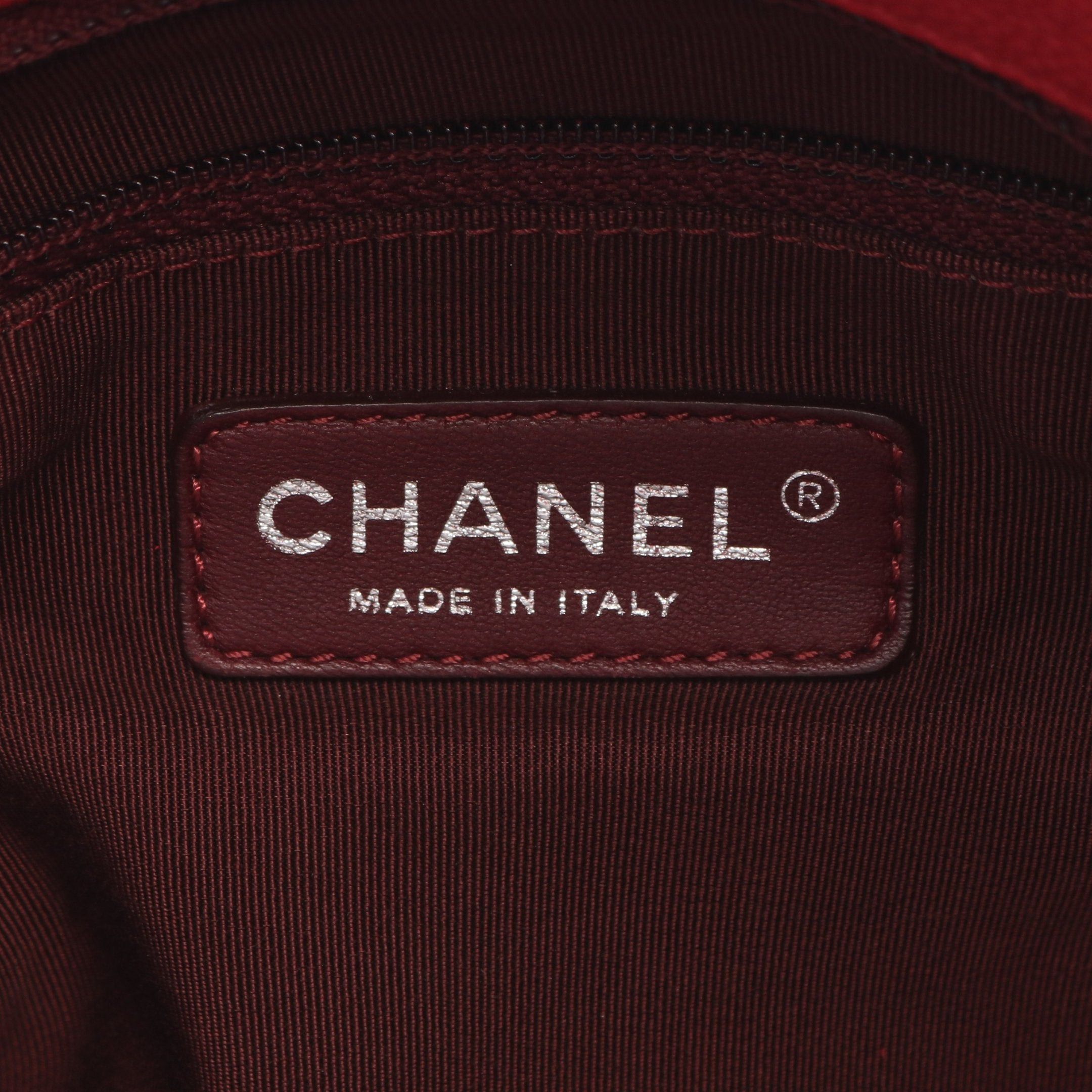 Chanel Chanel Matelasse Chain Shoulder Bag Caviar Skin Pink Red Silver Hardware Size ONE SIZE - 4 Thumbnail