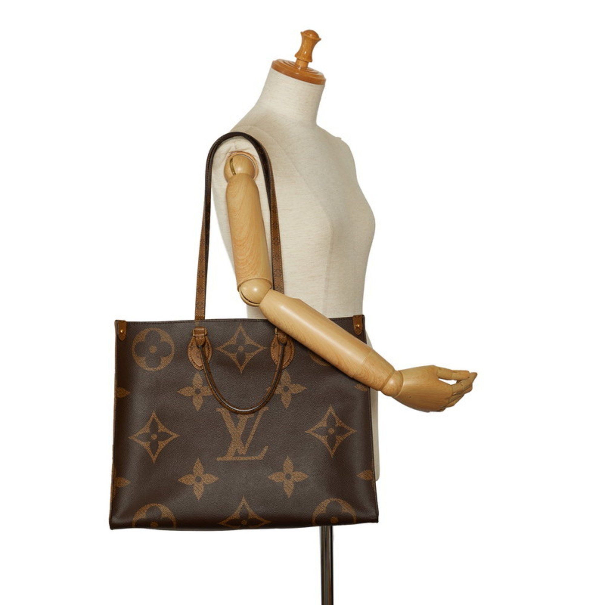 Louis Vuitton Louis Vuitton Onthego GM handbag Size ONE SIZE - 12 Thumbnail