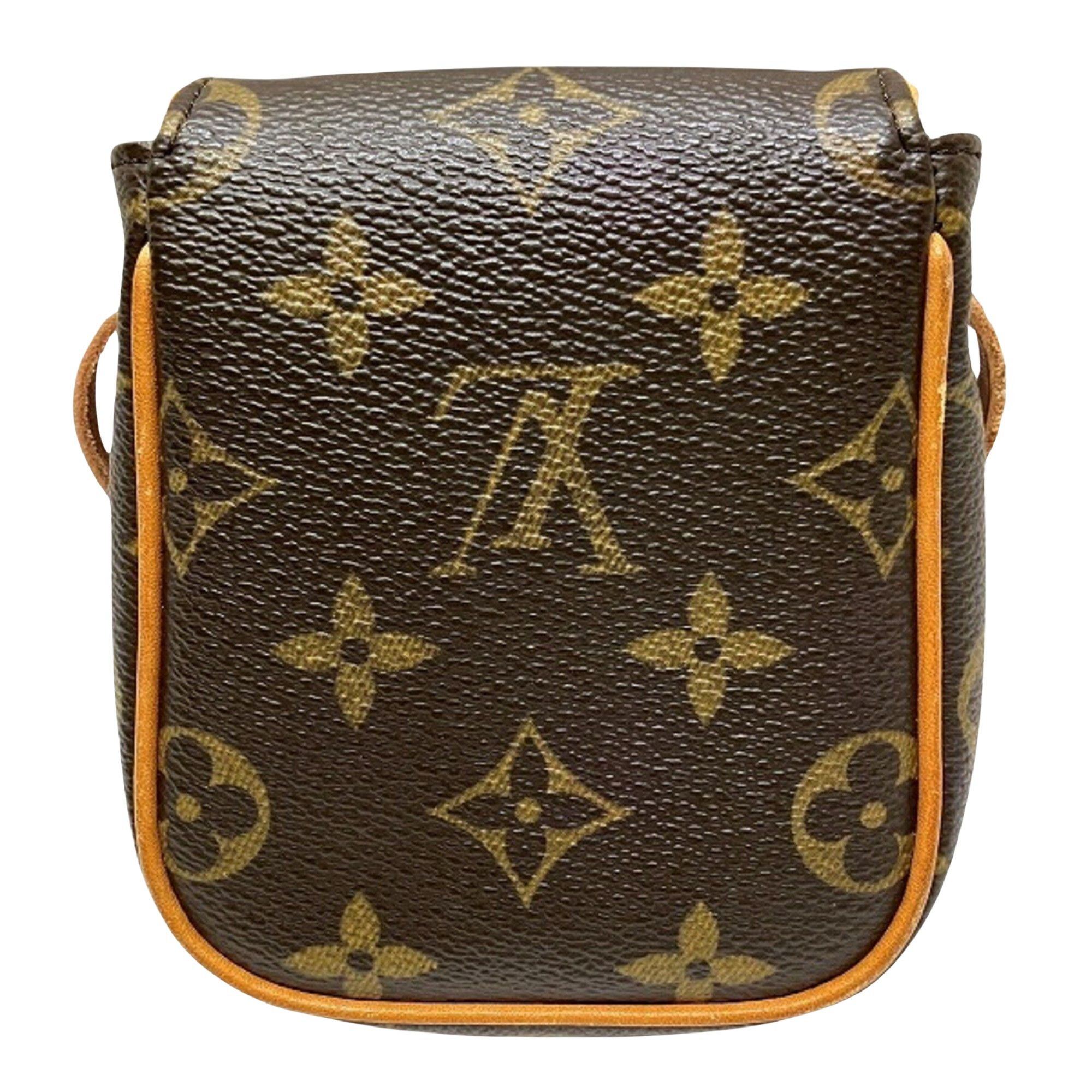 Louis Vuitton Louis Vuitton Cancun clutch Size ONE SIZE - 2 Thumbnail