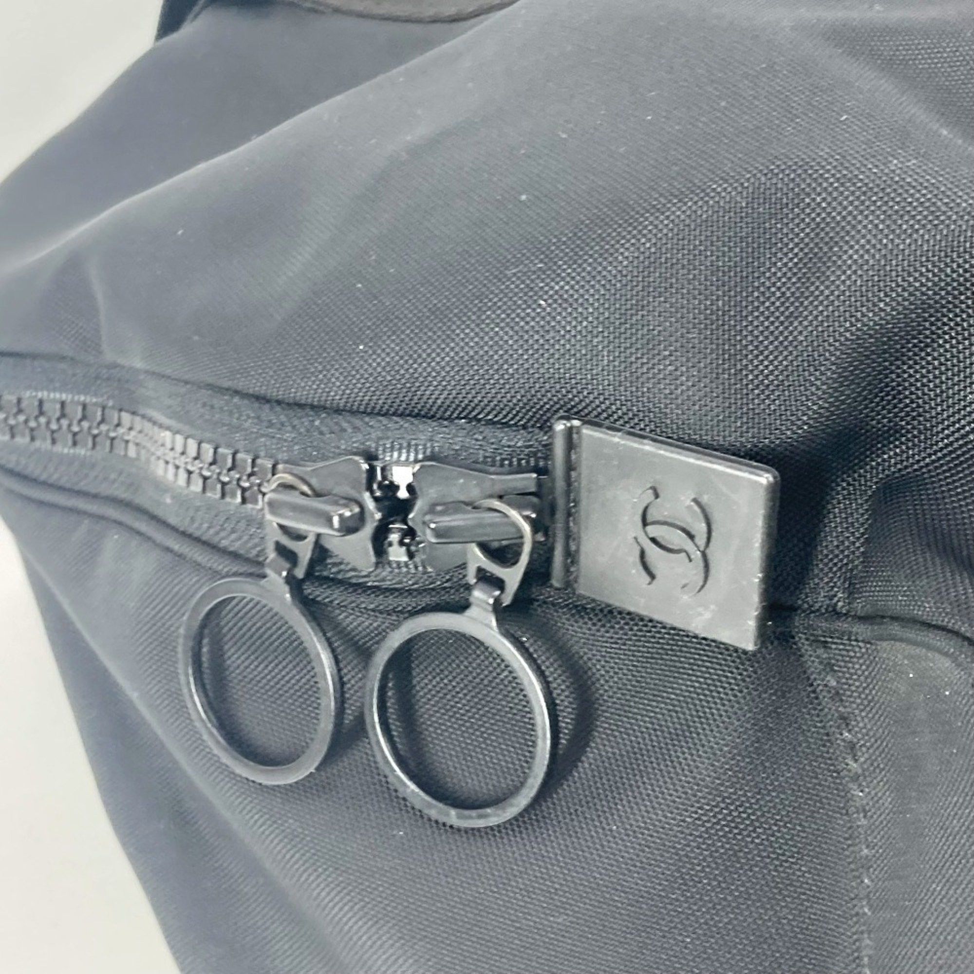 Chanel Chanel Sport line travel Size ONE SIZE - 8 Thumbnail