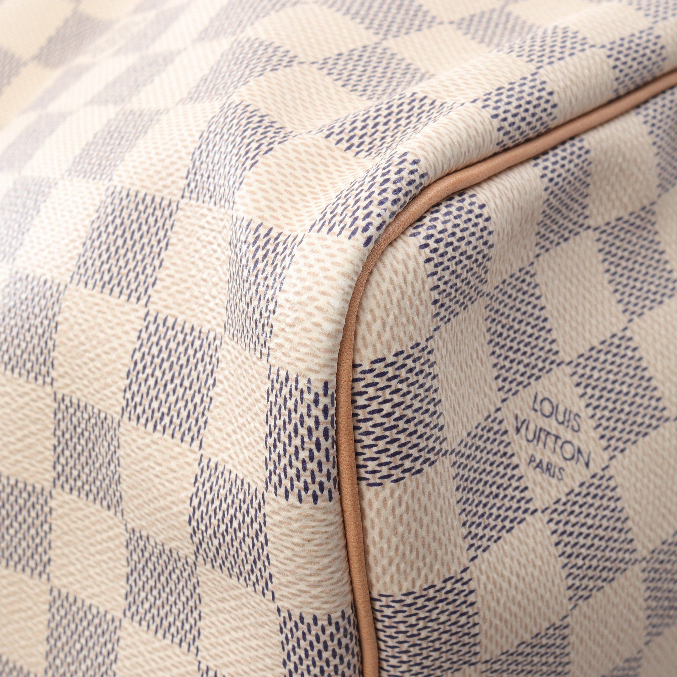 Louis Vuitton Louis Vuitton Keepall 55 Damier Azur Boston Bag Leather White Size ONE SIZE - 7 Thumbnail