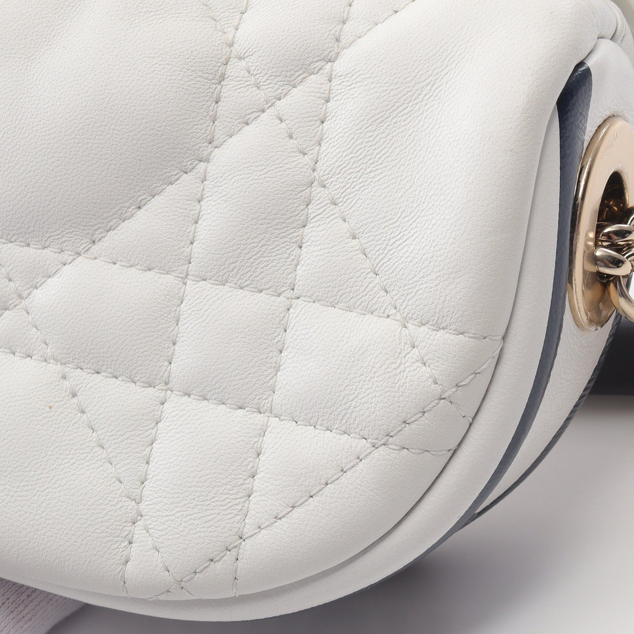 Dior Dior Vibe Micro Chain Shoulder Bag Leather White Dark Navy Size ONE SIZE - 10 Thumbnail