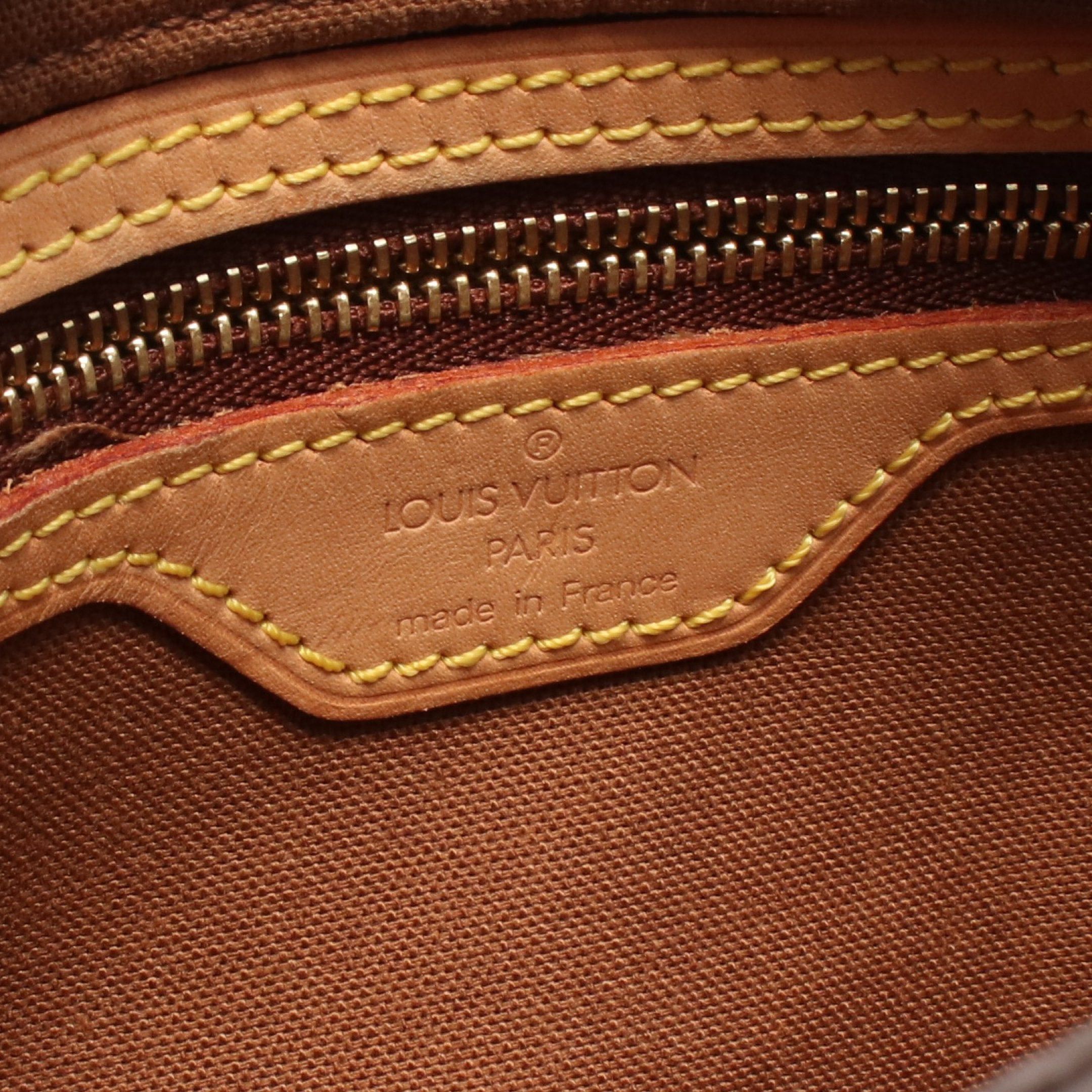 Louis Vuitton Louis Vuitton Trotteur Monogram Shoulder Bag Leather Brown Size ONE SIZE - 4 Thumbnail