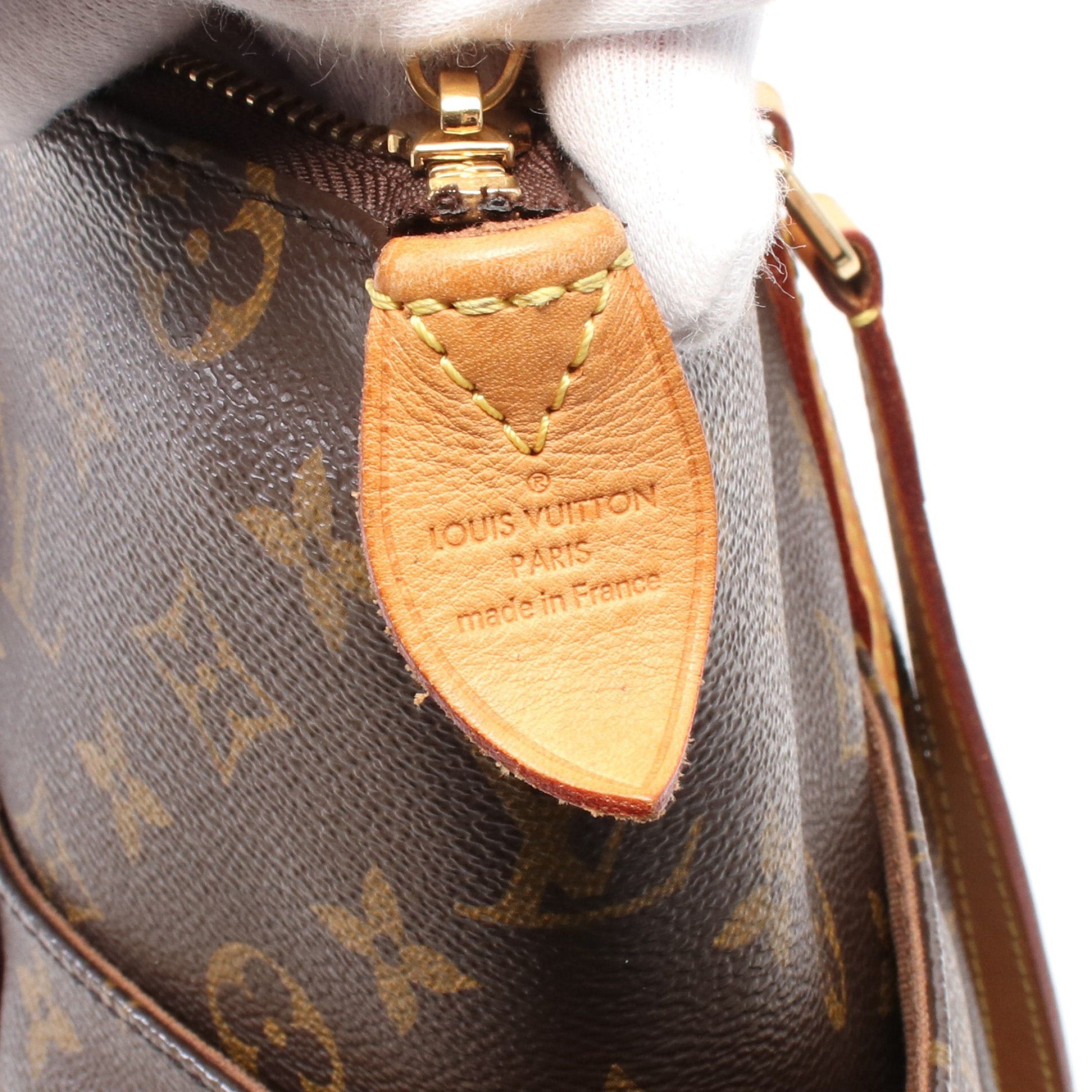 Louis Vuitton Louis Vuitton Totally Mm Monogram Shoulder Bag Tote Leather Brown Size ONE SIZE - 4 Thumbnail