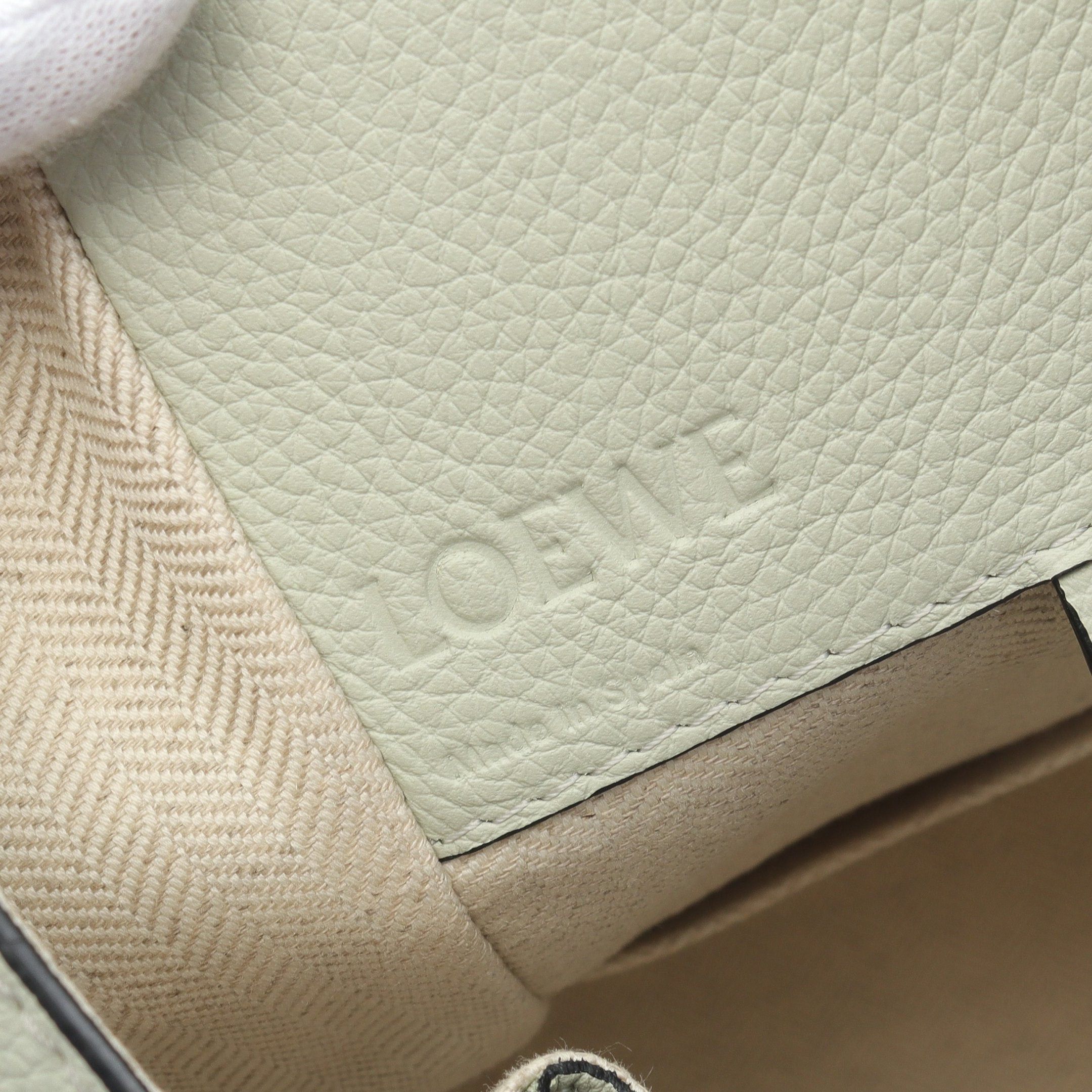 Loewe Loewe Hammock Small Handbag Leather Light Green Size ONE SIZE - 4 Thumbnail