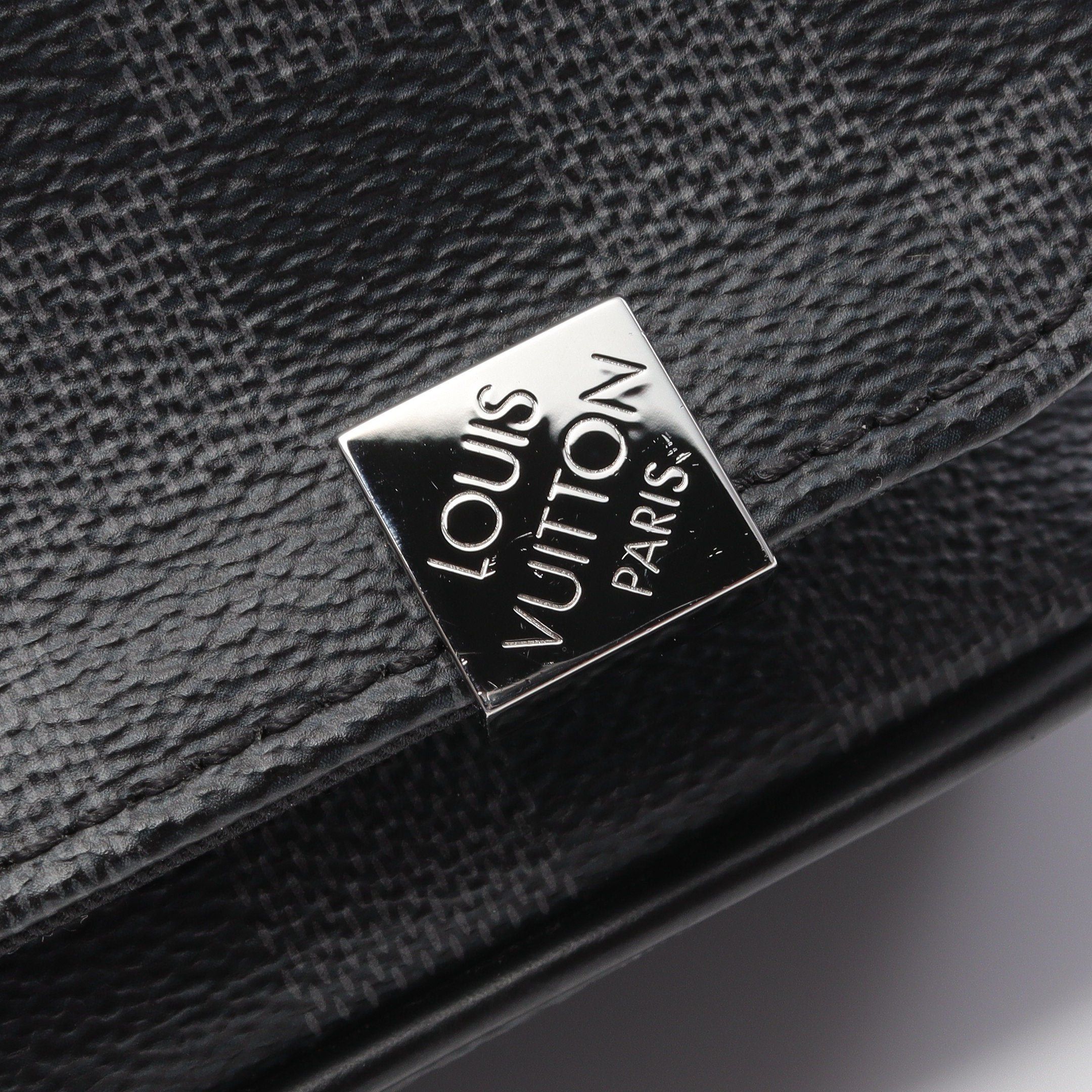 Louis Vuitton Louis Vuitton District Pm Nm Damier Graphite Shoulder Bag Leather Black Size ONE SIZE - 8 Thumbnail