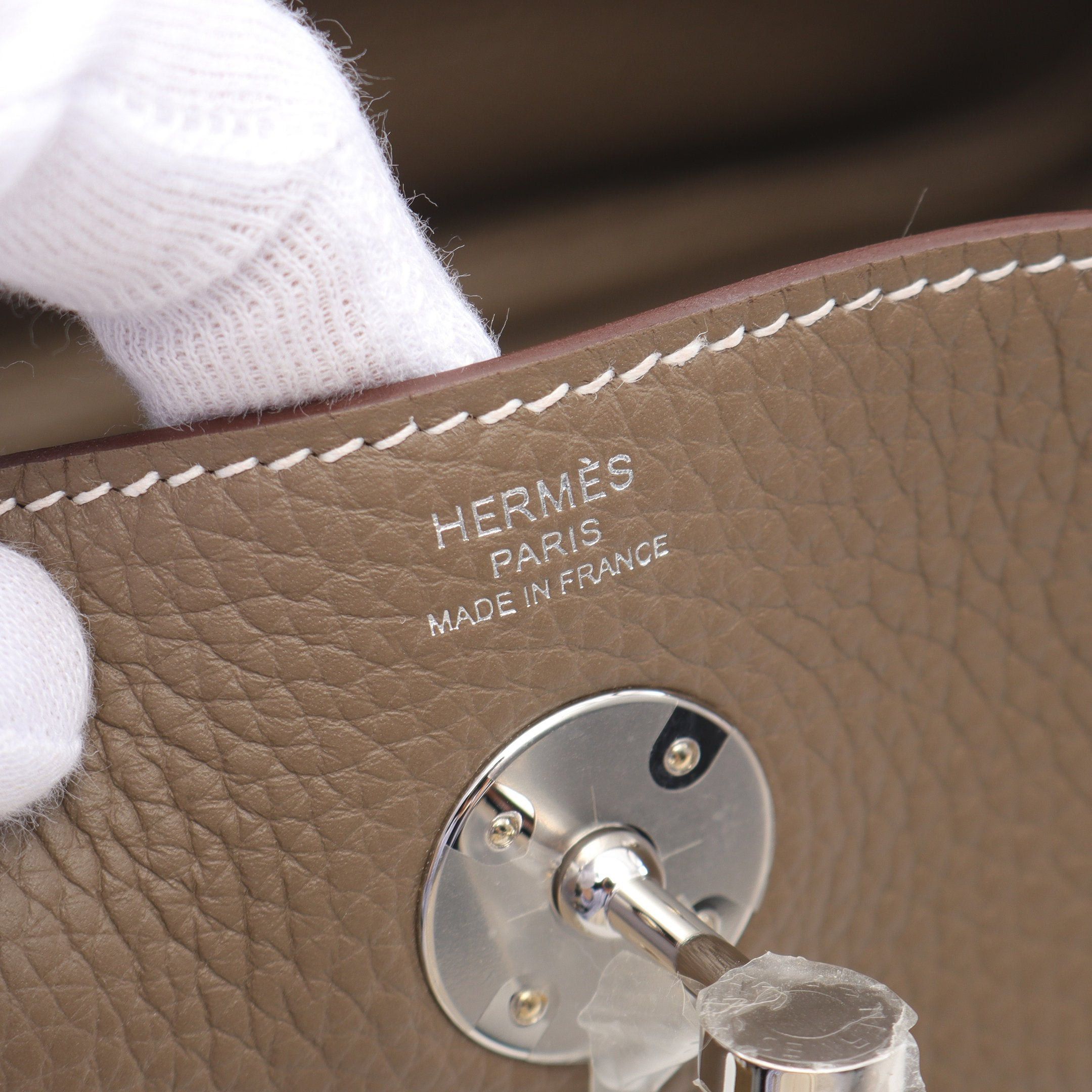 Hermes Hermes Lindy 26 Etoupe Shoulder Bag Clemence Leather Gray Brown Silver Hardware K Stamp Size ONE SIZE - 4 Thumbnail