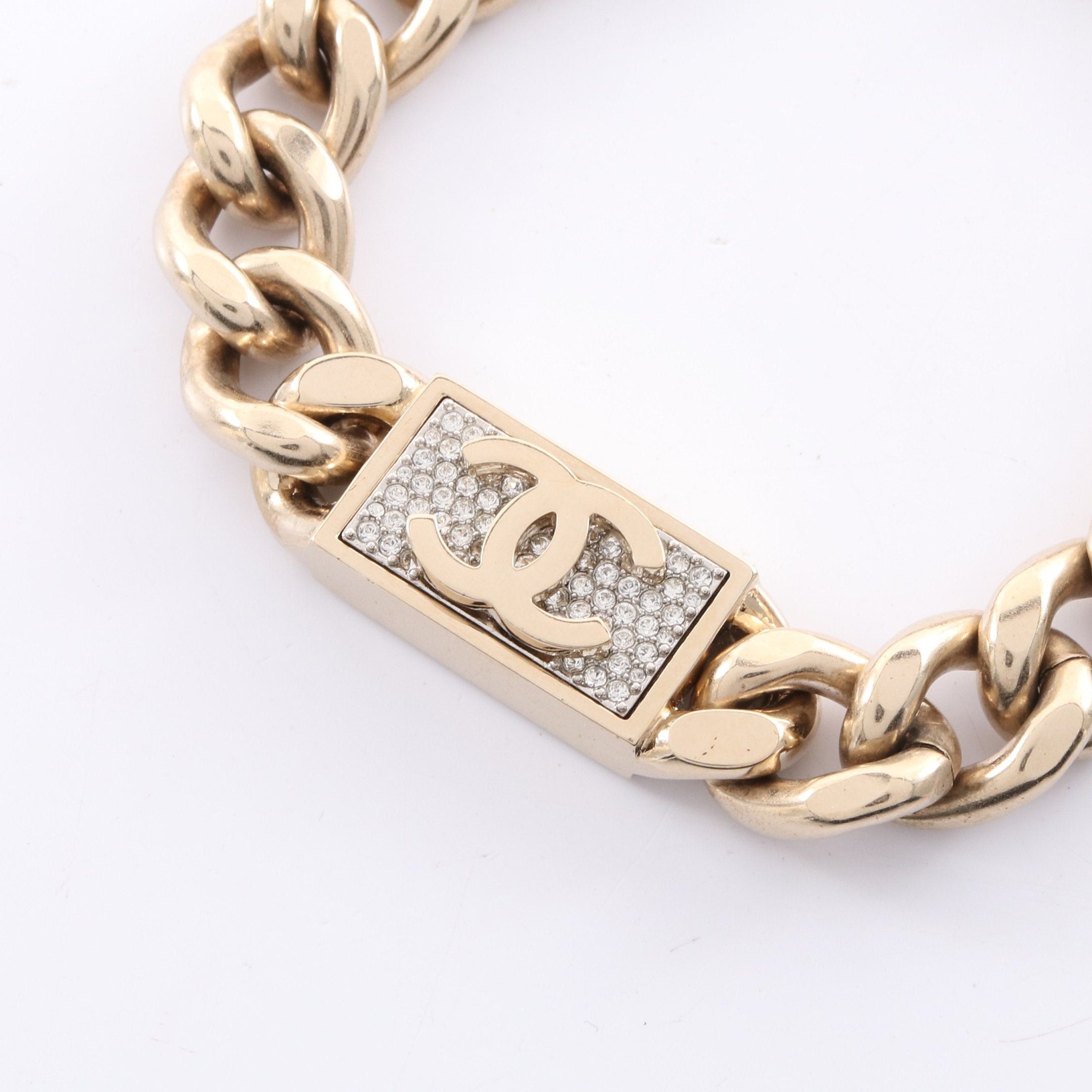Chanel Chanel Coco Mark Bracelet Gold Rhinestone Clear B21C Size ONE SIZE - 2 Thumbnail
