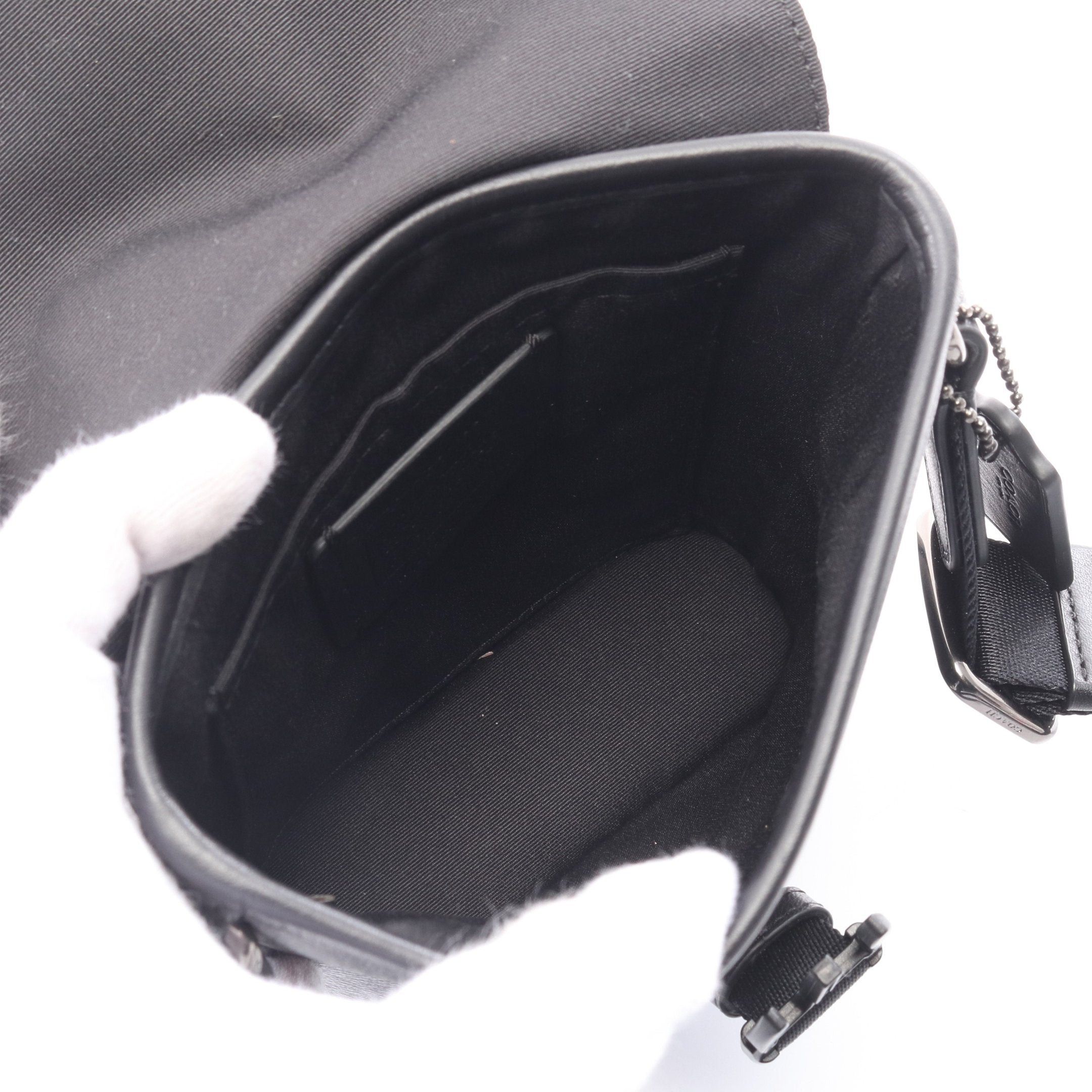 Coach Coach Signature Shoulder Bag Leather Black Size ONE SIZE - 3 Thumbnail