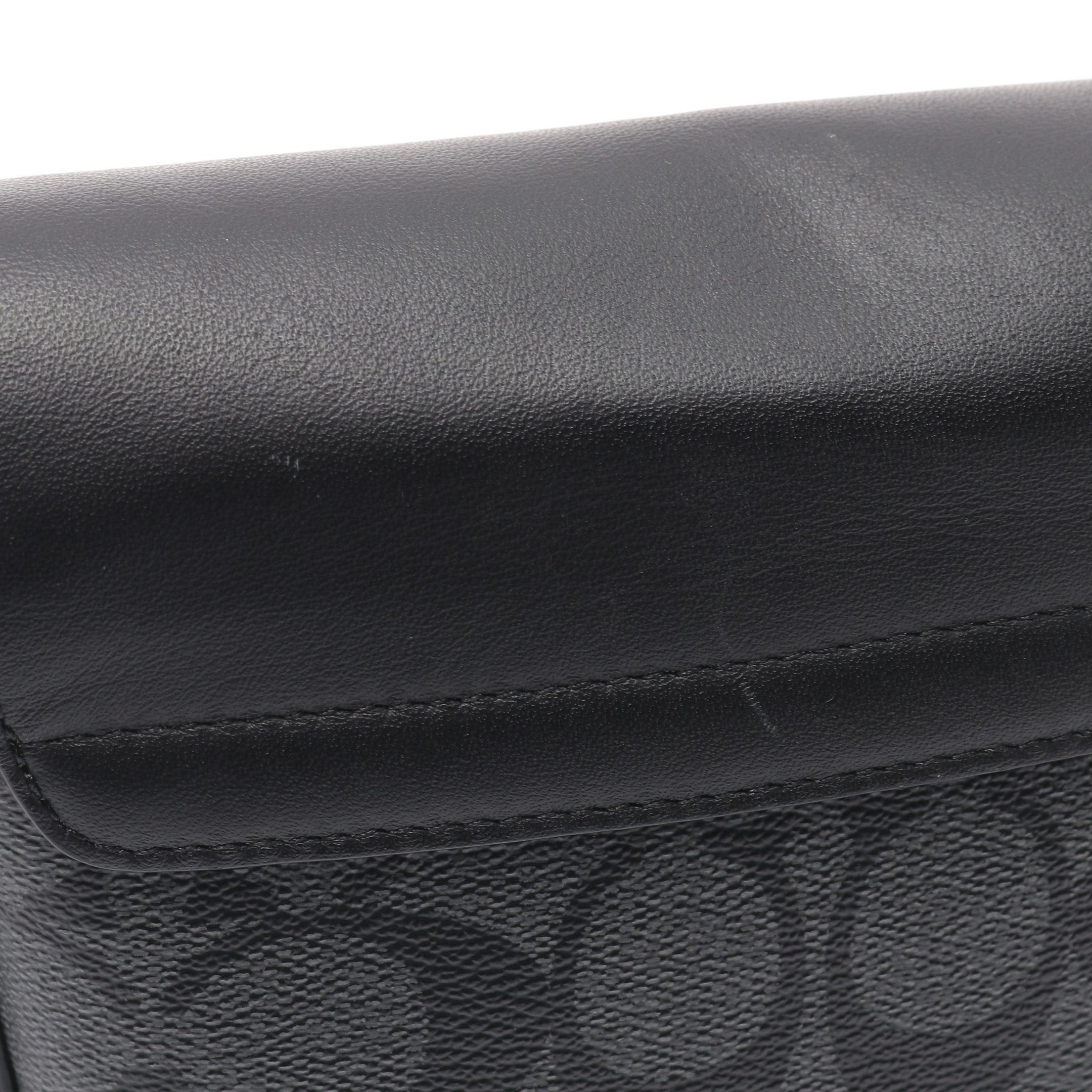 Coach Coach Signature Shoulder Bag Leather Black Size ONE SIZE - 8 Thumbnail