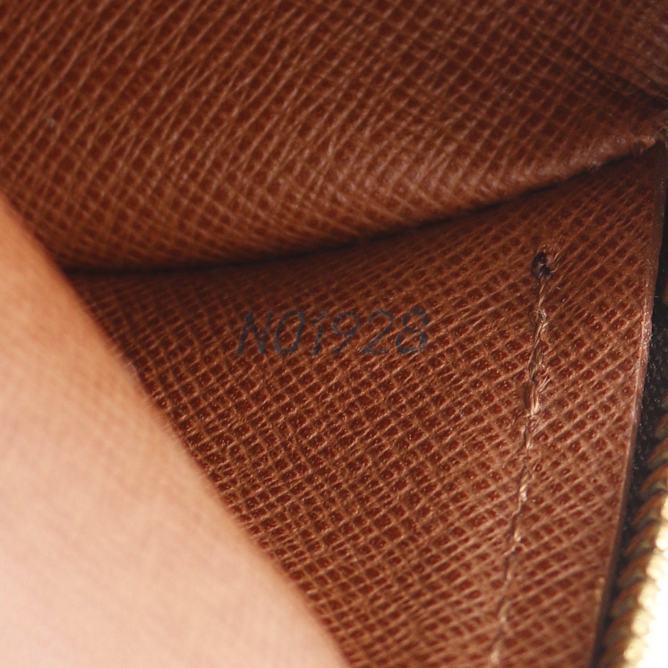 Louis Vuitton Louis Vuitton Papillon 30 Monogram Old Model Handbag Leather Brown Size ONE SIZE - 5 Thumbnail