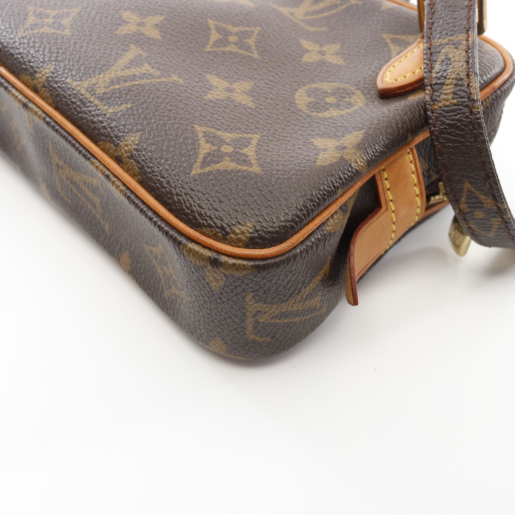 Louis Vuitton Louis Vuitton Marly Monogram Shoulder Bag Leather Brown Size ONE SIZE - 6 Thumbnail