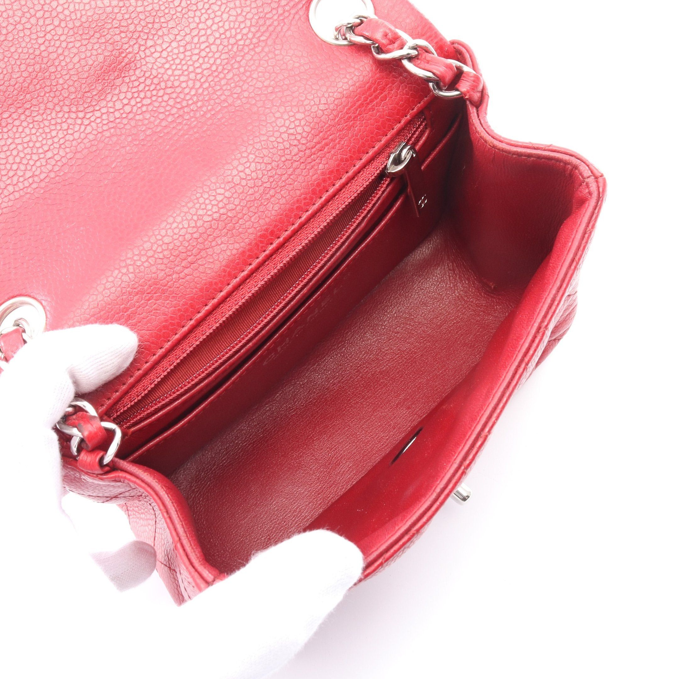 Chanel Chanel Mini Matelasse Chain Shoulder Bag Caviar Skin Red Silver Hardware Size ONE SIZE - 3 Thumbnail