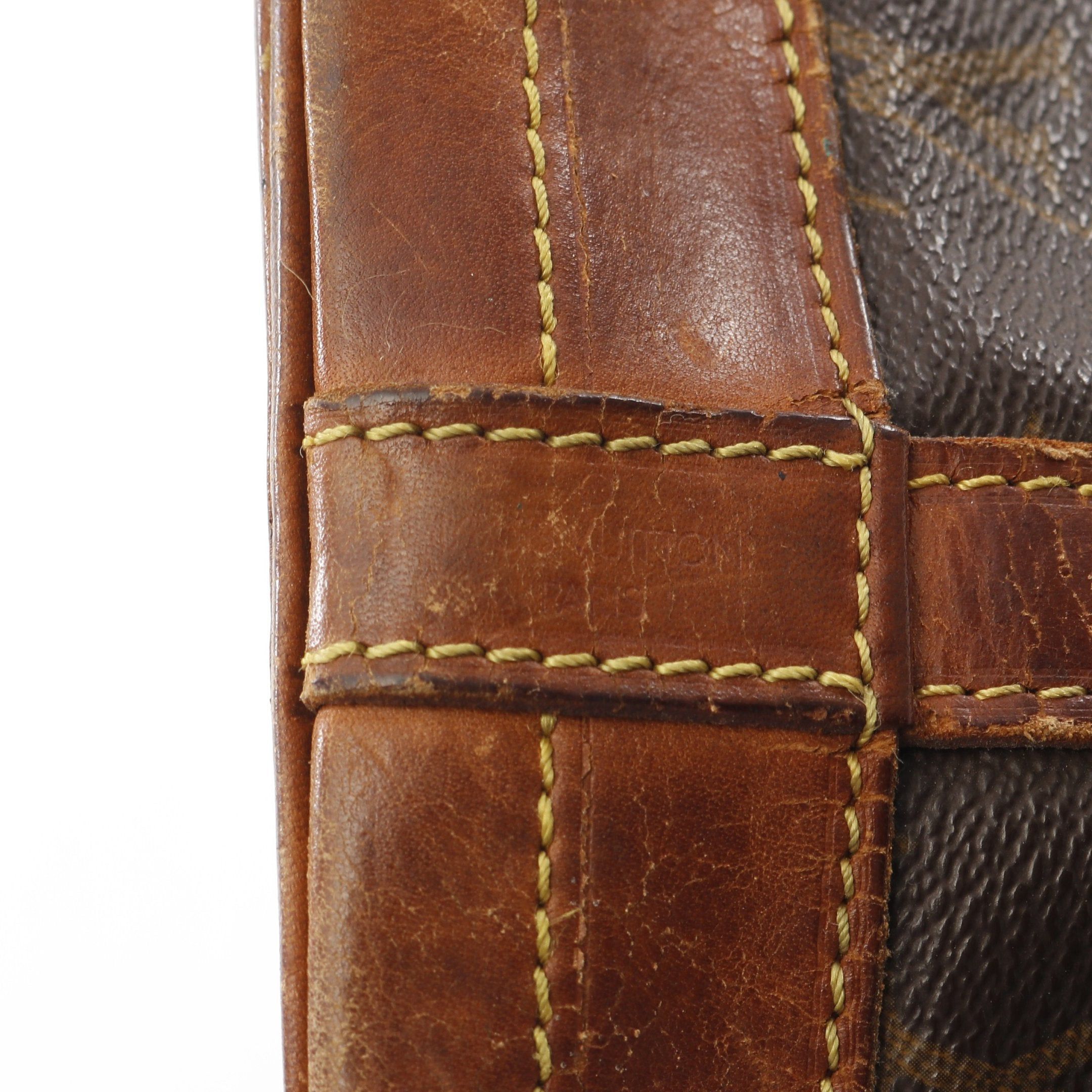 Louis Vuitton Louis Vuitton Noe Monogram Shoulder Bag Leather Brown Size ONE SIZE - 4 Thumbnail