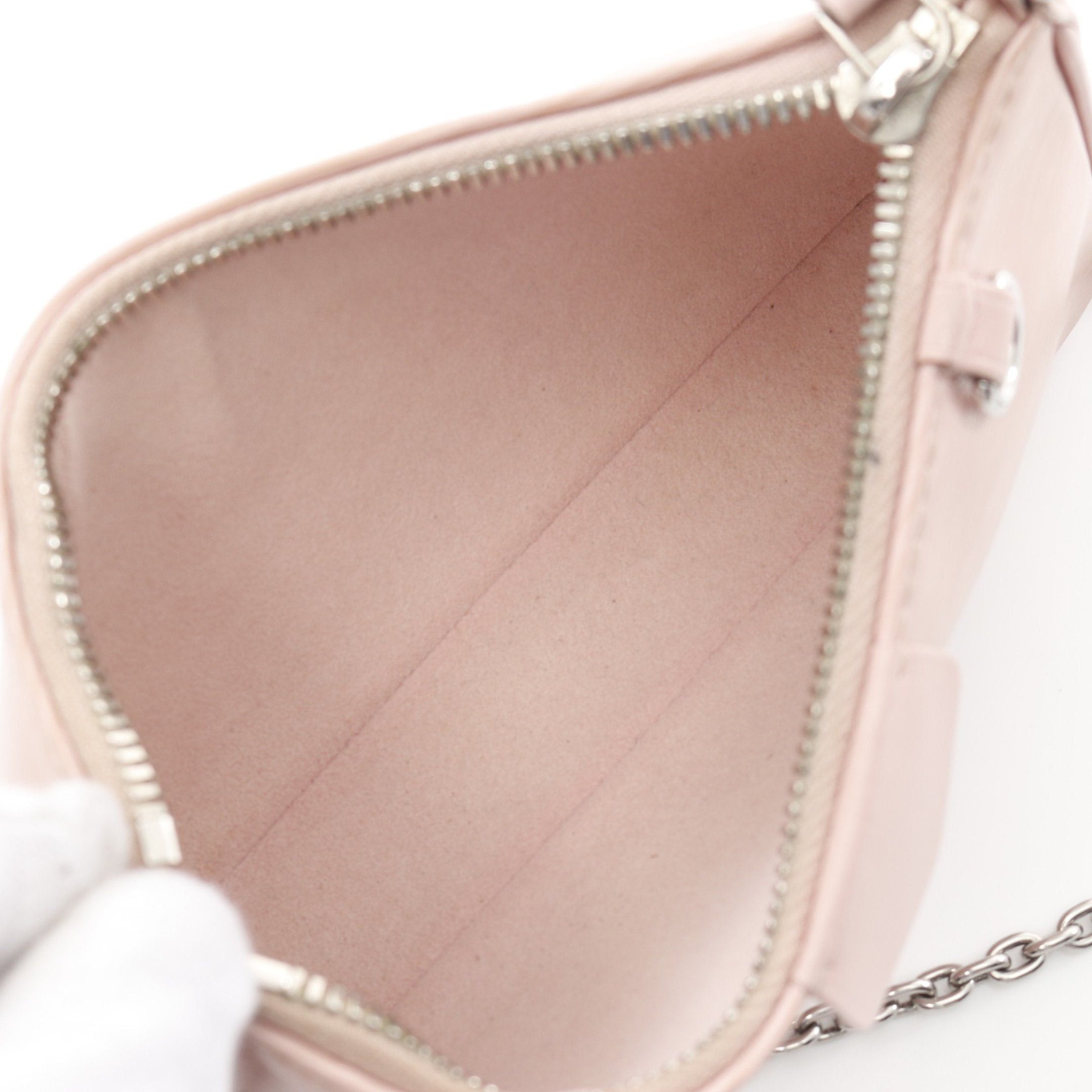 Louis Vuitton Louis Vuitton Easy Pouch Epi Rose Ballerine Chain Shoulder Bag Leather Light Pink Size ONE SIZE - 3 Thumbnail