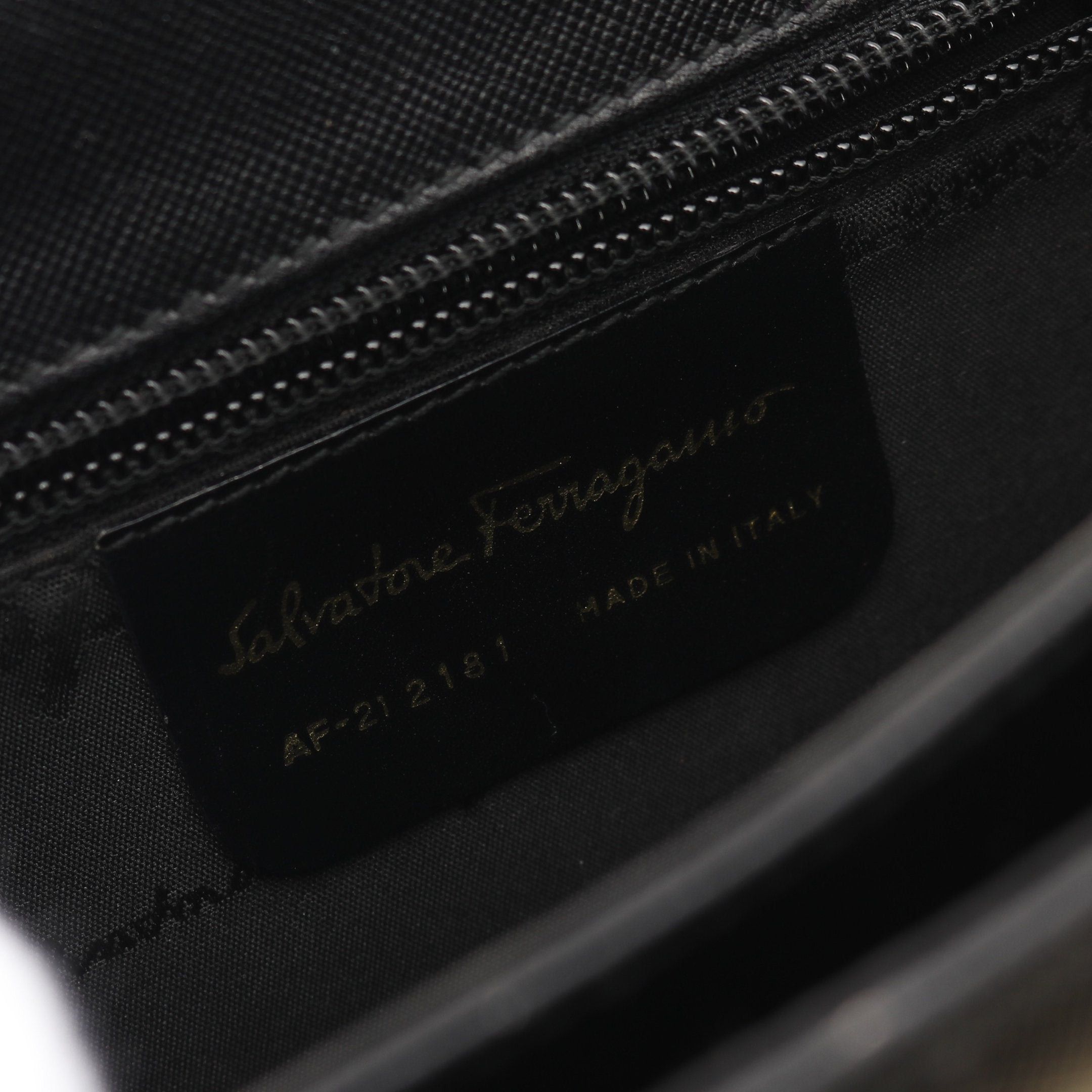 Salvatore Ferragamo Salvatore Ferragamo Gancini Handbag Leather Black Size ONE SIZE - 4 Thumbnail