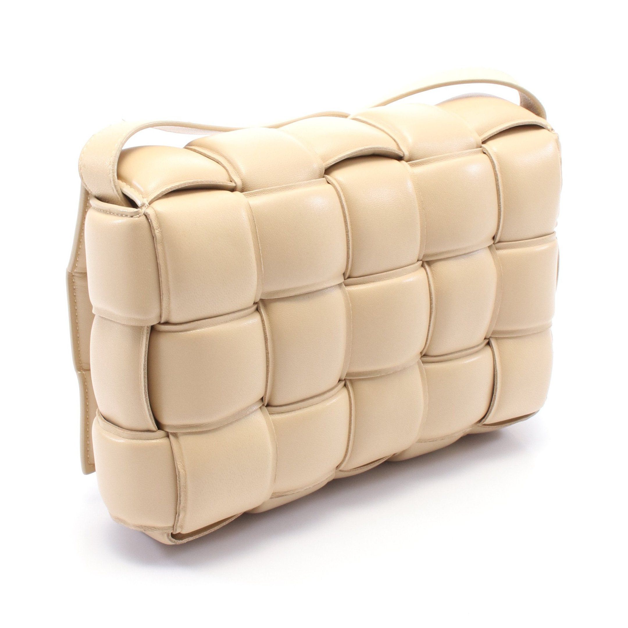 Bottega Veneta Bottega Veneta Padet Cassette Intrecciato Shoulder Bag Leather Beige Size ONE SIZE - 2 Thumbnail