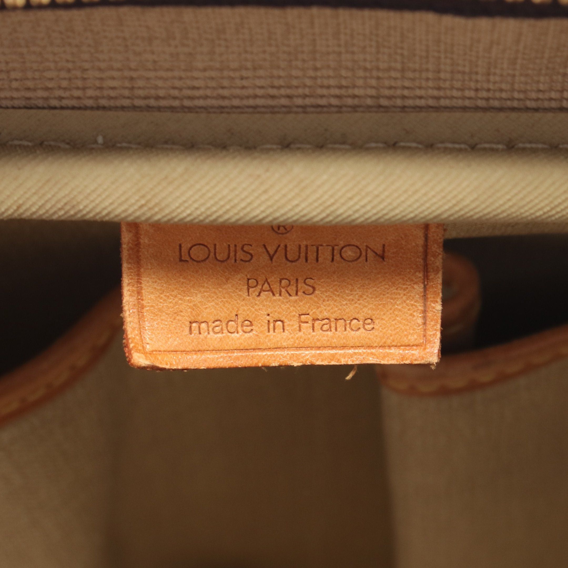 Louis Vuitton Louis Vuitton Deauville Bowling Vanity Monogram Handbag Leather Brown Size ONE SIZE - 4 Thumbnail