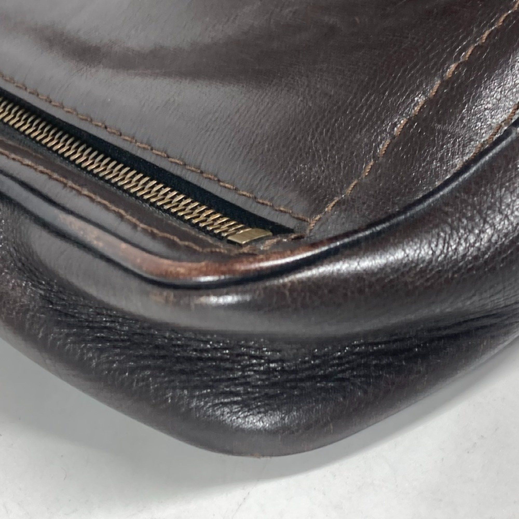 Louis Vuitton Louis Vuitton Utah clutch Size ONE SIZE - 6 Thumbnail