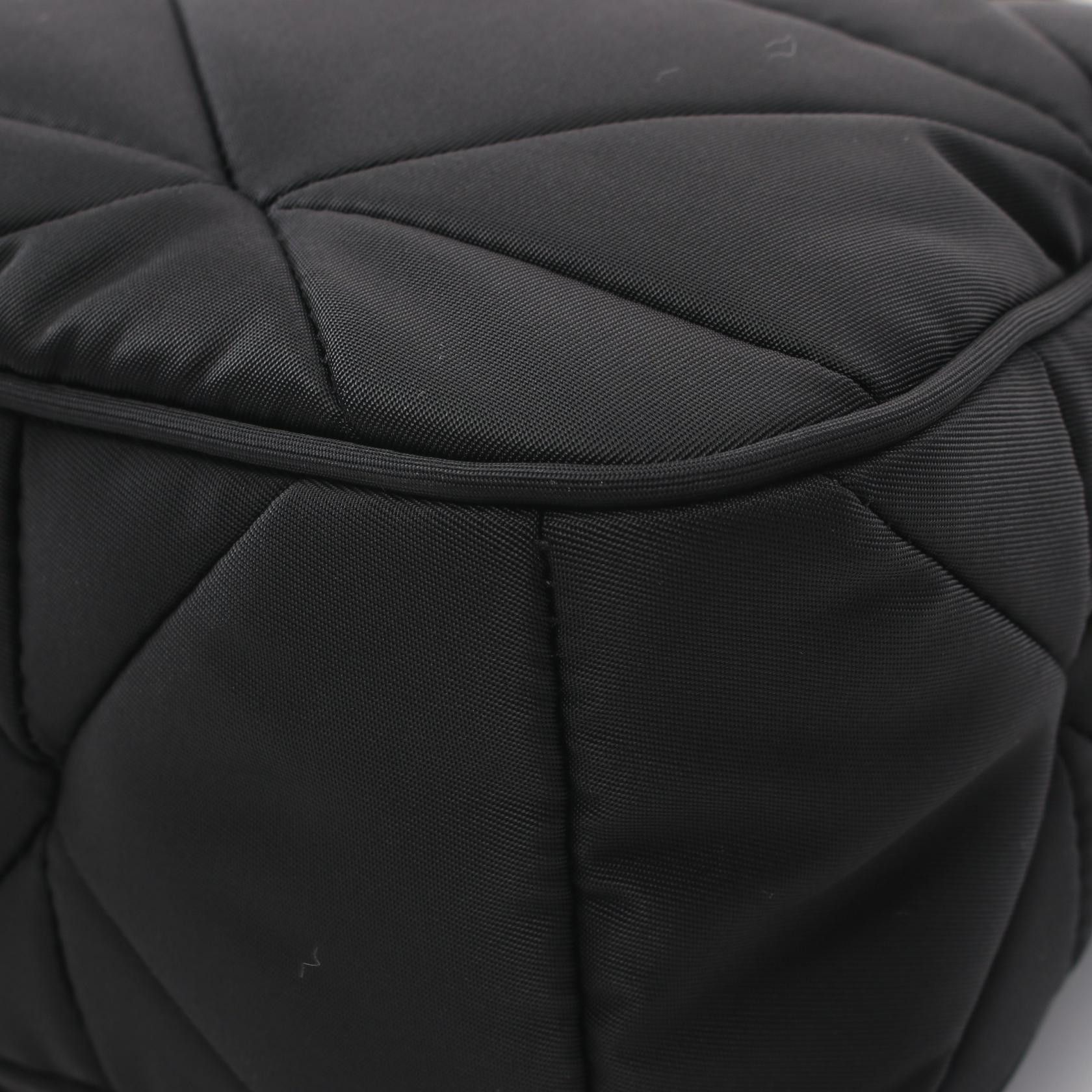 Prada Prada Tessuto Quilting Shoulder Bag Nylon Black Size ONE SIZE - 5 Thumbnail