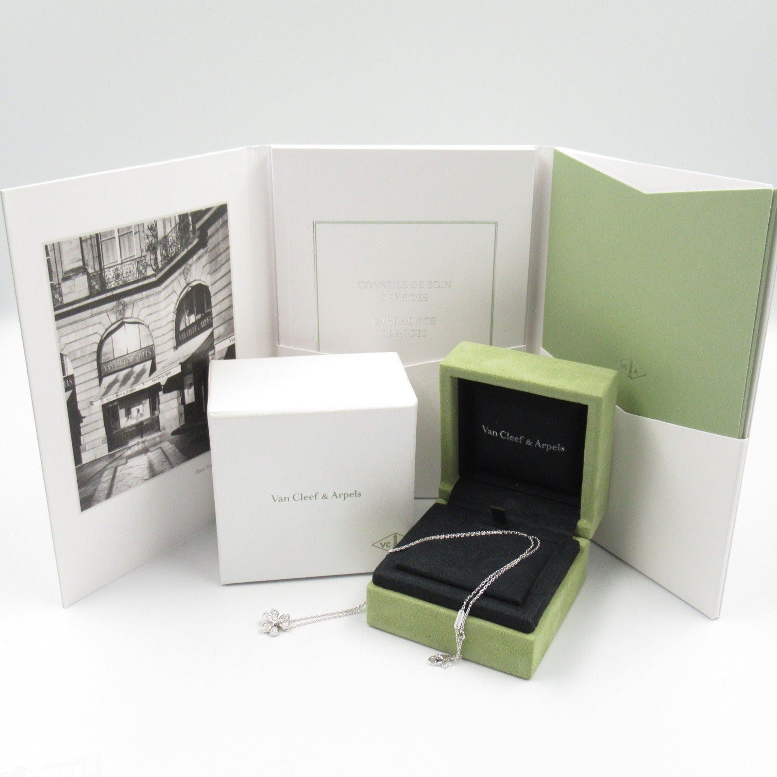 Van Cleef & Arpels Van Cleef Arpels Frivole Pendant Mini Necklace K18Wg (White Gold) Diamond Clear Size ONE SIZE - 7 Thumbnail