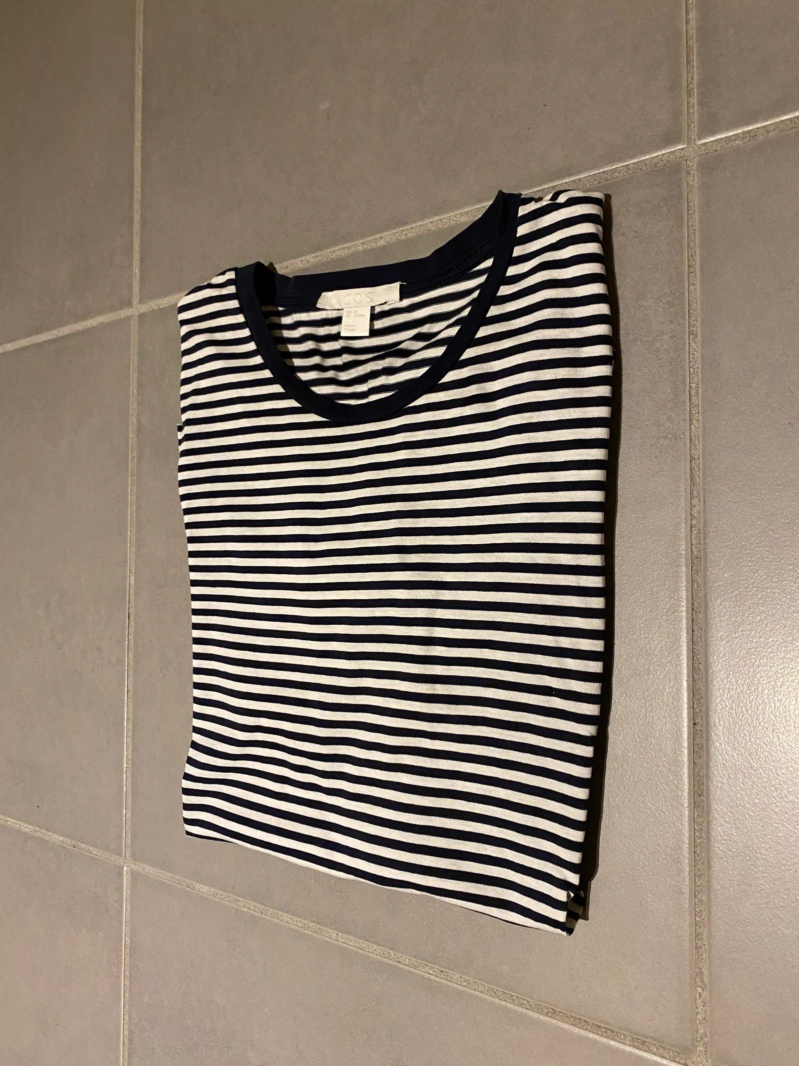 Cos Cos Short Sleeve T-shirt Size XS / US 0-2 / IT 36-38 - 3 Thumbnail