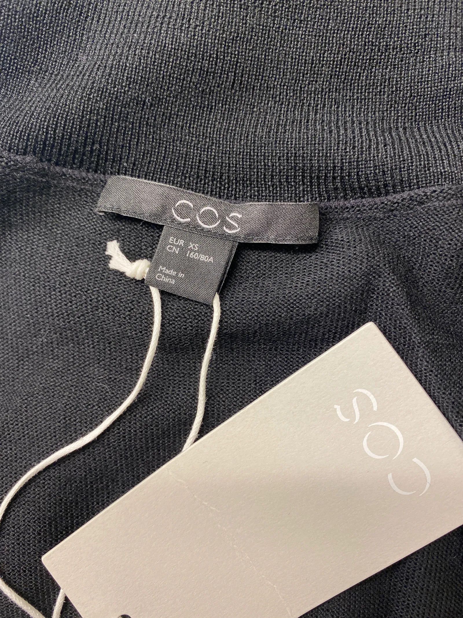 Cos Cos Polo knit Size XS / US 0-2 / IT 36-38 - 2 Thumbnail