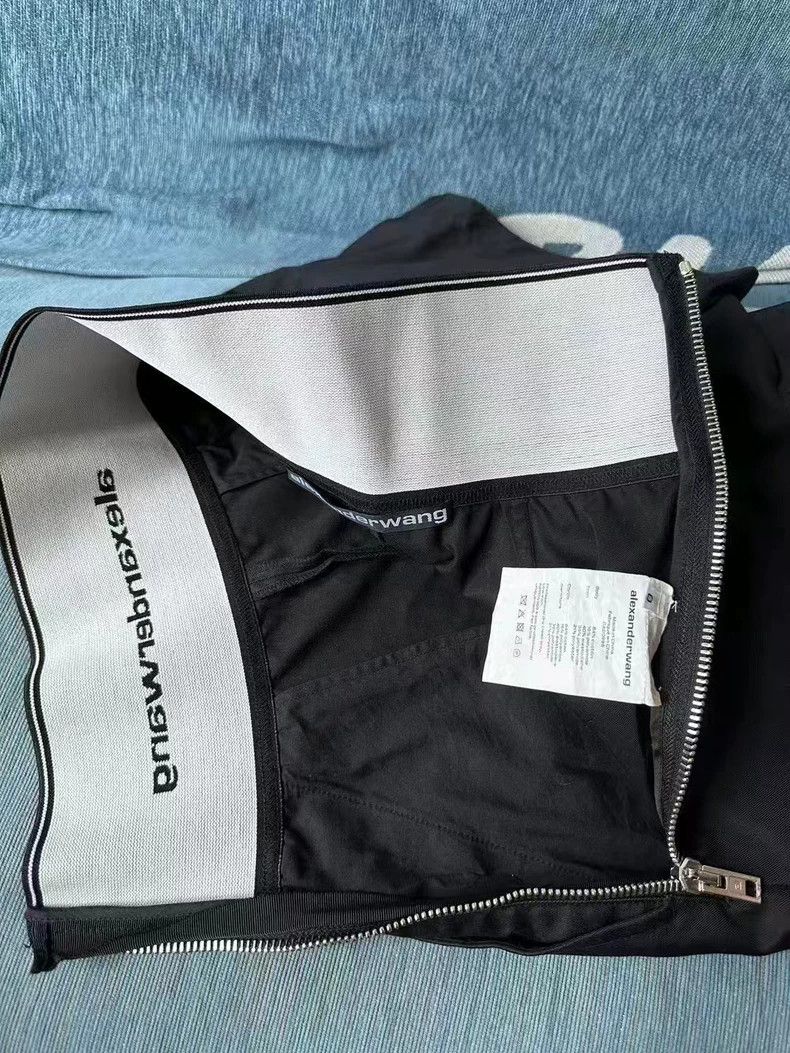 Alexander Wang Alexander Wang Black Hunting Shorts Size 0-yf Size US 26 / EU 42 - 2 Thumbnail