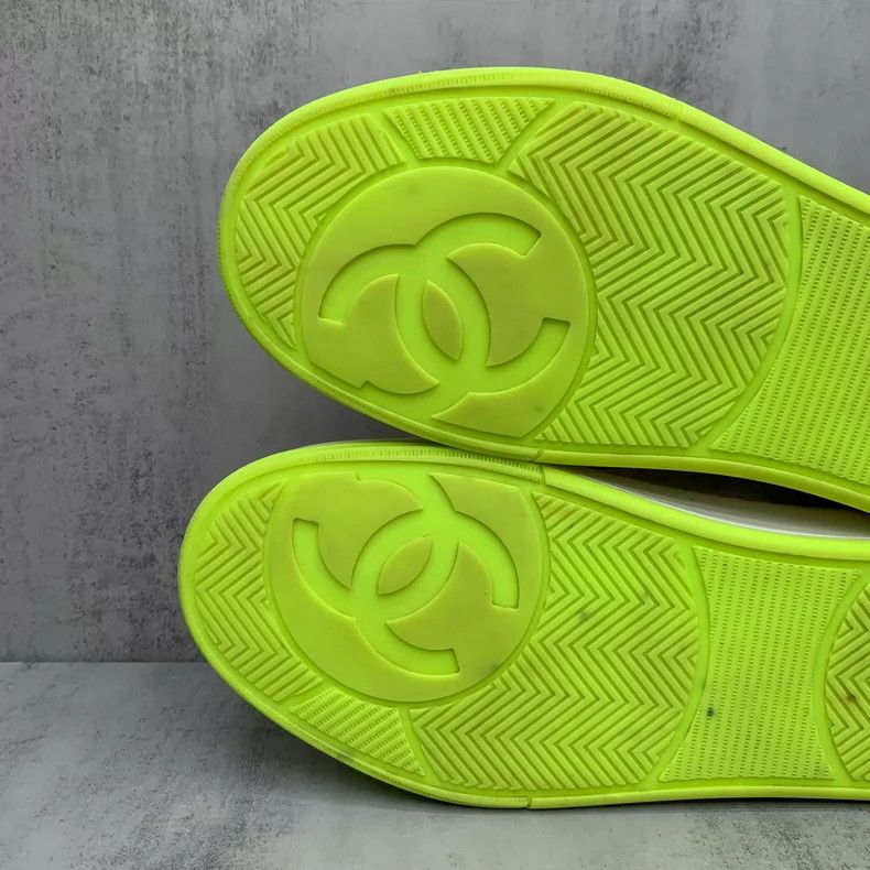 Chanel Chanel Colorful Logo Sneakers Size 37 Size US 7 / IT 37 - 8 Thumbnail