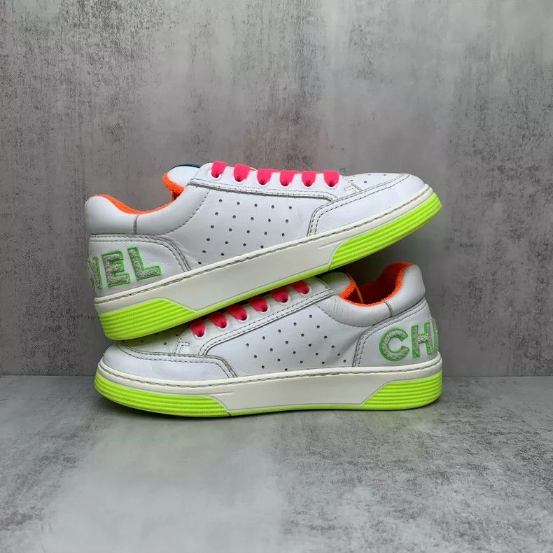 Chanel Chanel Colorful Logo Sneakers Size 37 Size US 7 / IT 37 - 3 Thumbnail