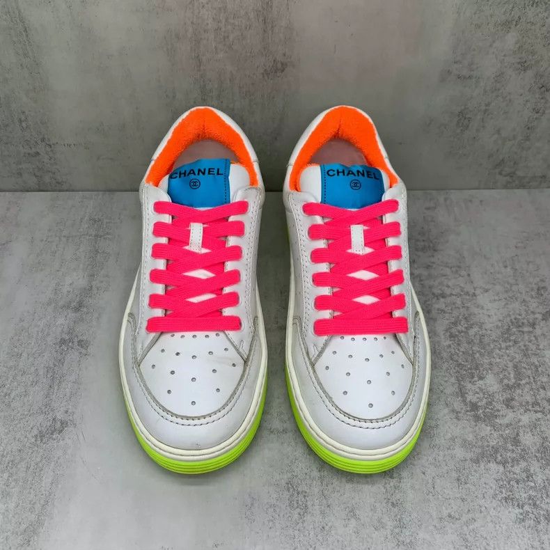 Chanel Chanel Colorful Logo Sneakers Size 37 Size US 7 / IT 37 - 4 Thumbnail