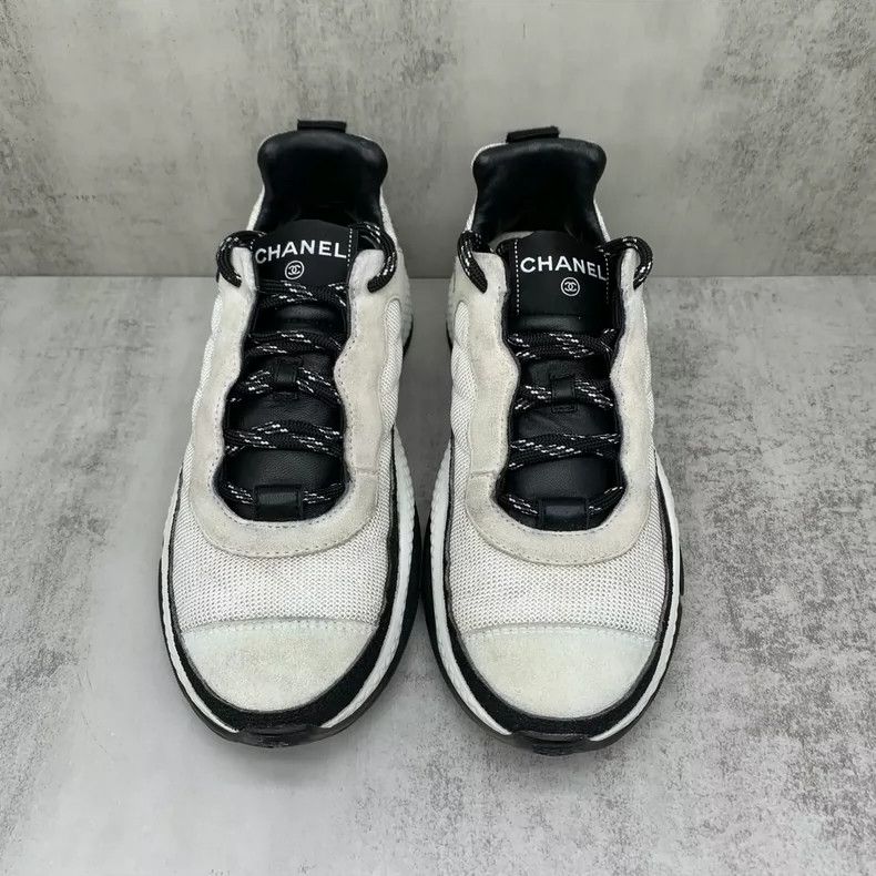 Chanel Chanel Black and White Sports Sneakers Size 37.5 Size US 7 / IT 37 - 4 Thumbnail