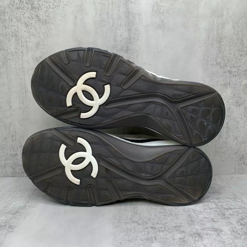 Chanel Chanel Black and White Sports Sneakers Size 37.5 Size US 7 / IT 37 - 7 Thumbnail