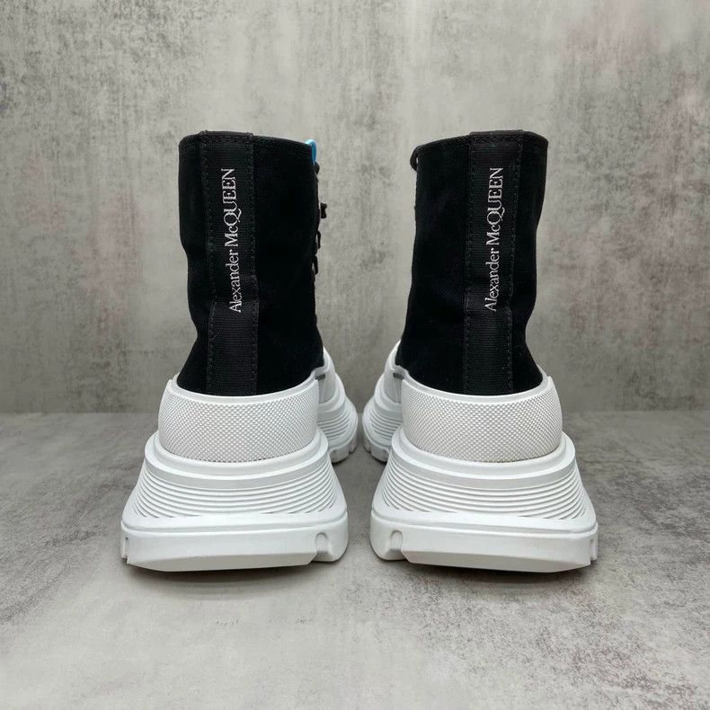 Alexander McQueen Alexander McQueen High Top Black Martin Boots Size US 8 / IT 38 - 5 Thumbnail