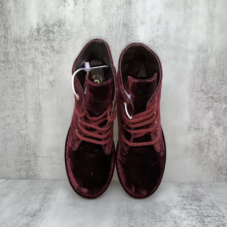 Chanel Chanel Burgundy Velvet Ankle Boots Size 36.5 Size US 6 / IT 36 - 6 Thumbnail