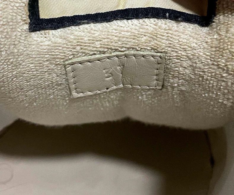 Gucci Gucci White and Pink Dirty Sneakers Size US 6 / IT 36 - 7 Thumbnail