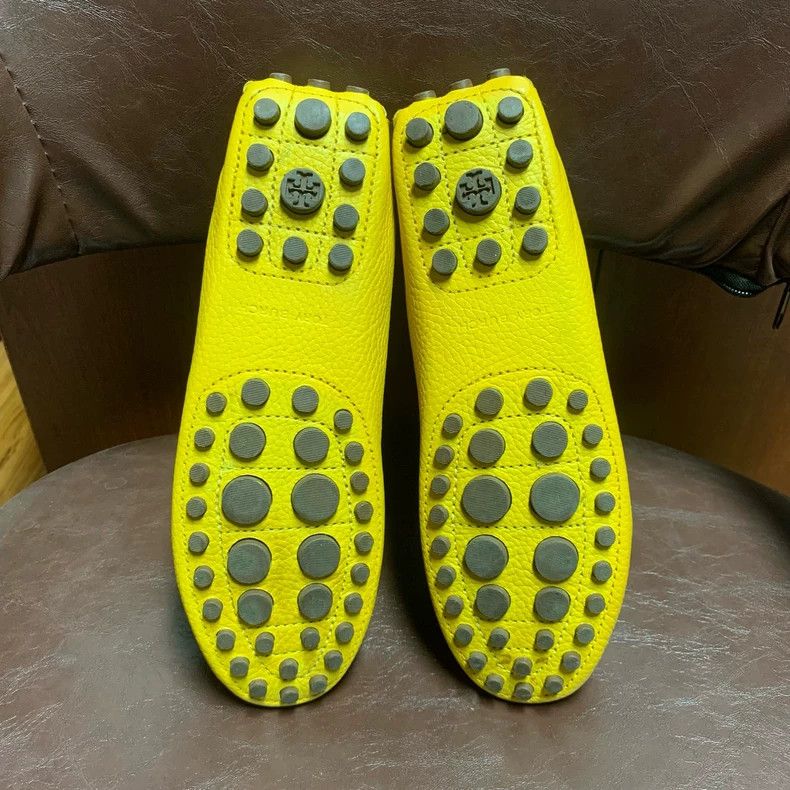 Tory Burch Tory Burch Yellow Flat Loafers Size 37 Size US 7 / IT 37 - 7 Thumbnail