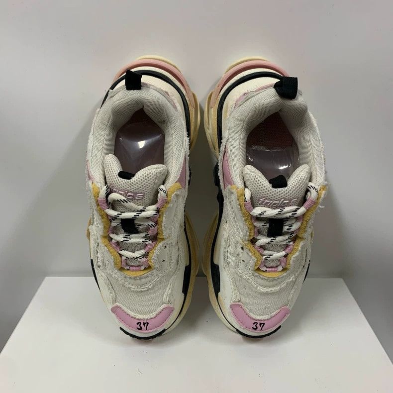 Balenciaga Balenciaga Pink and White Dad Sneakers Size 37 Size US 8 / EU 41 - 3 Thumbnail
