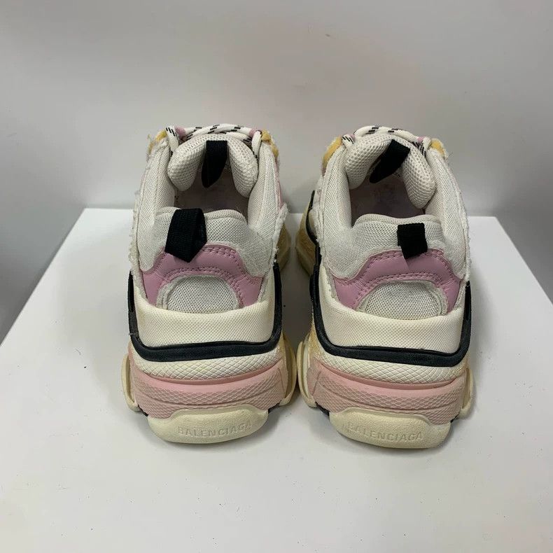 Balenciaga Balenciaga Pink and White Dad Sneakers Size 37 Size US 8 / EU 41 - 6 Thumbnail