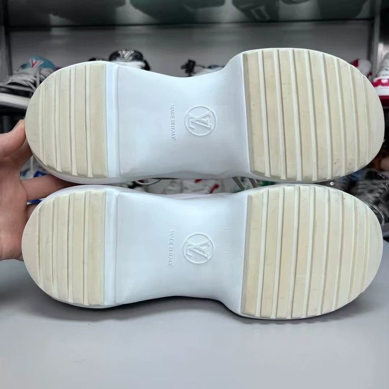 Louis Vuitton LV Dad Sneakers Size 36.5 for Sale Size US 6.5 / EU 39-40 - 7 Thumbnail